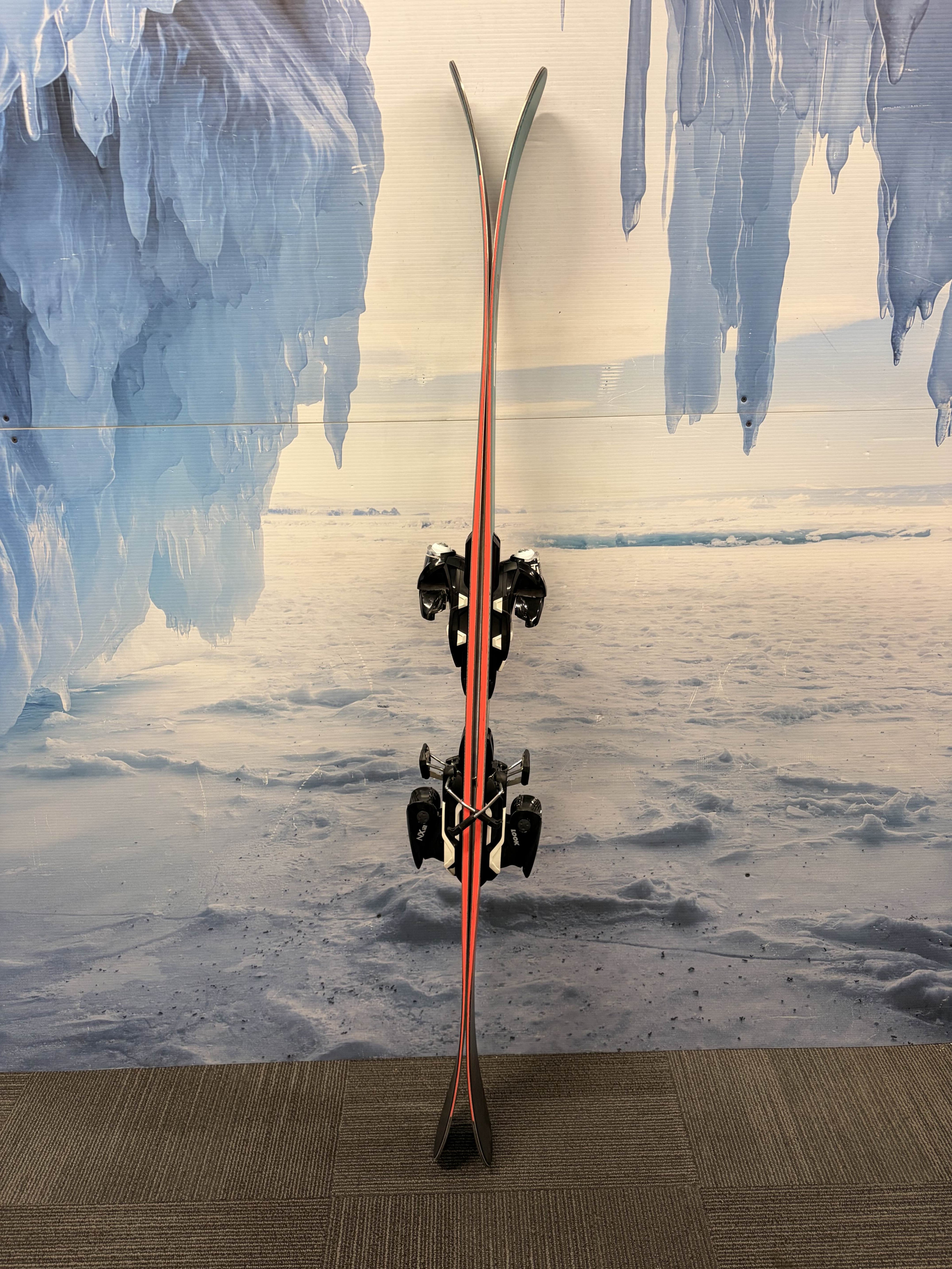 Used 2025 Rossignol Sender Free 110 Ski w/ Look Express 12 Demo Bindings - 168CM