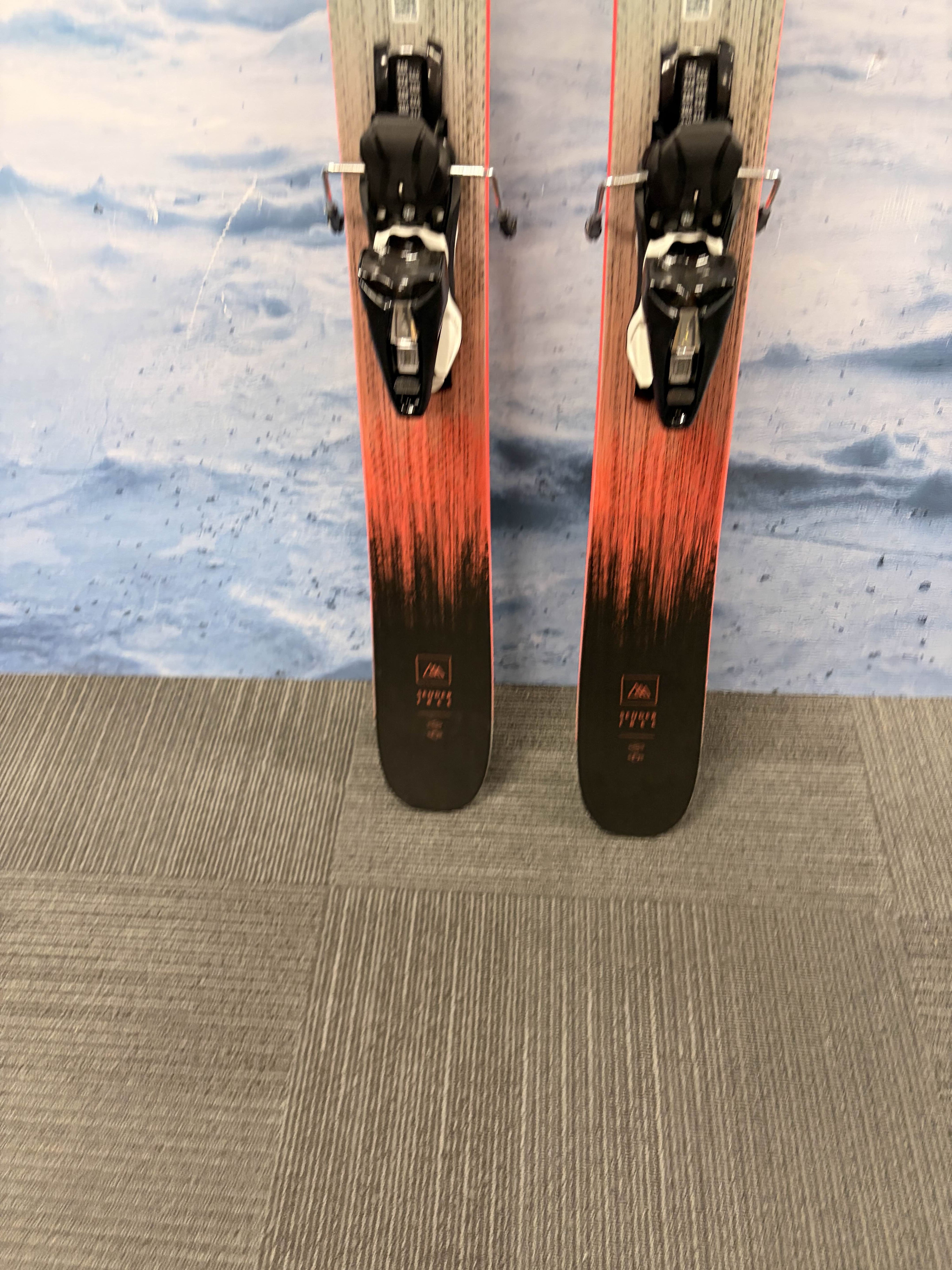 Used 2025 Rossignol Sender Free 110 Ski w/ Look Express 12 Demo Bindings - 168CM