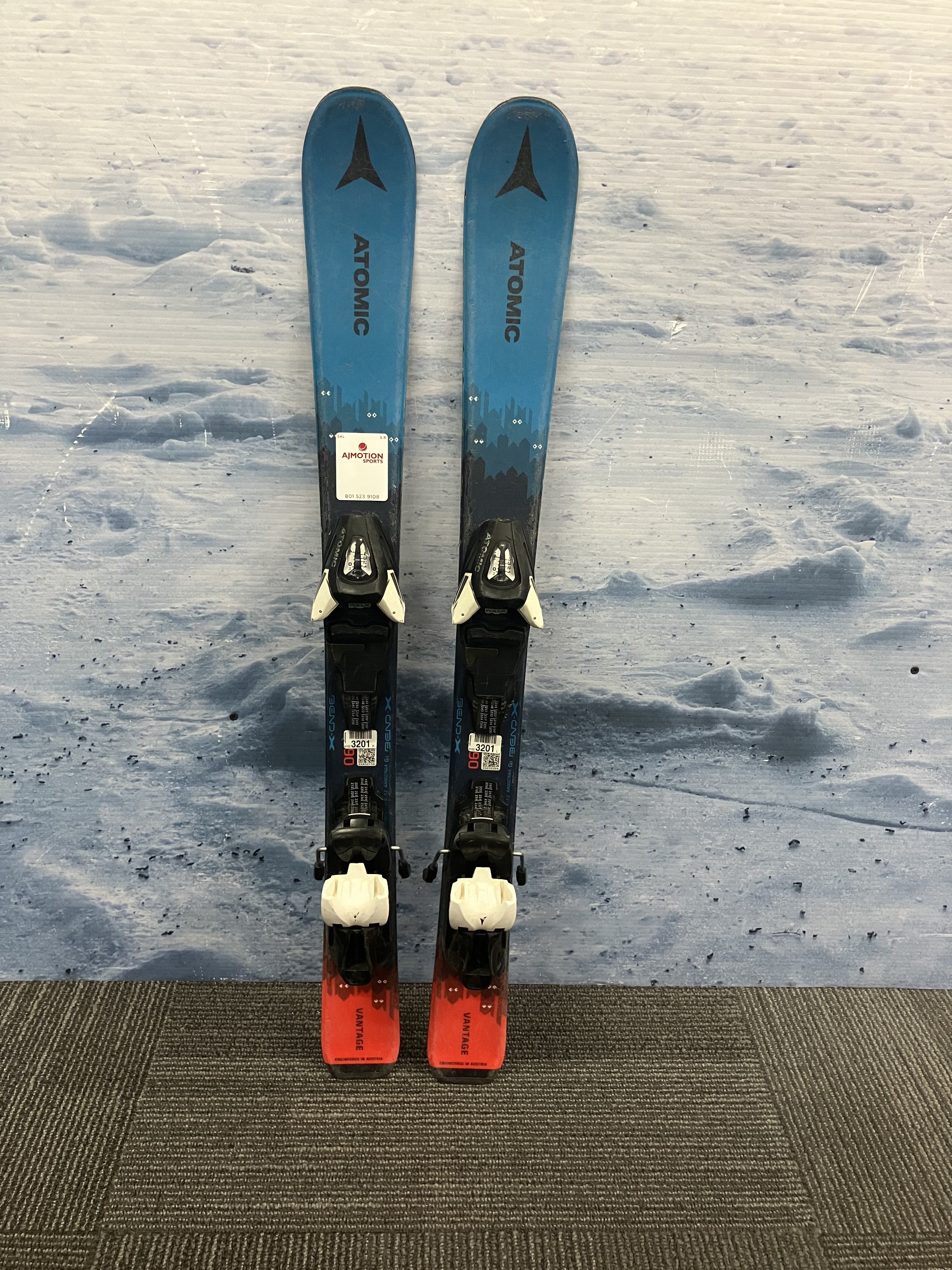 Atomic Vantage Jr +C5 GW 90cm Skis w/ ATOMIC C5 GW Demo Binding - Used