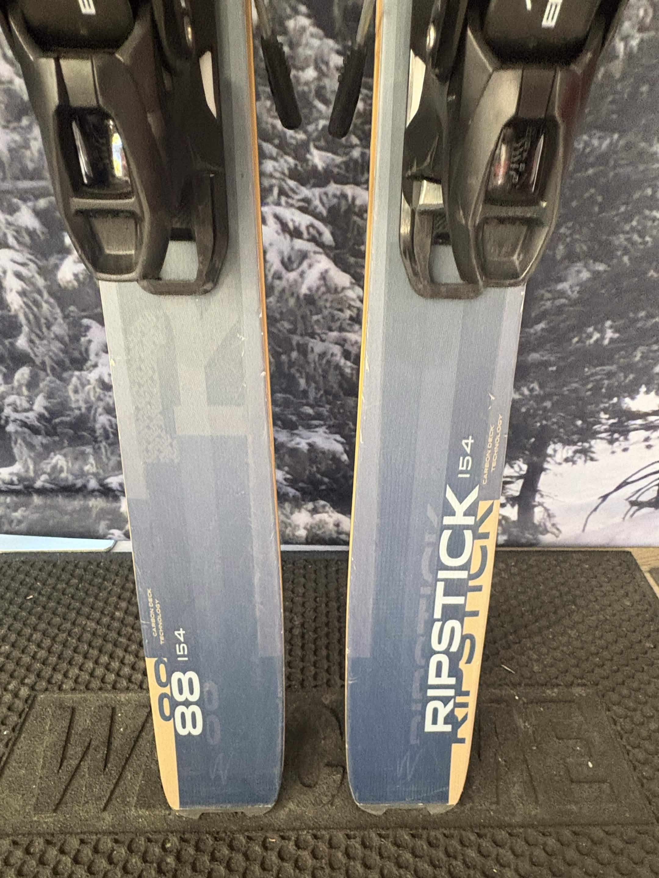 Elan Ripstick 88 W R 154cm Skis w/ ELAN ELX 11.0 GW Demo Binding - Used (2026)