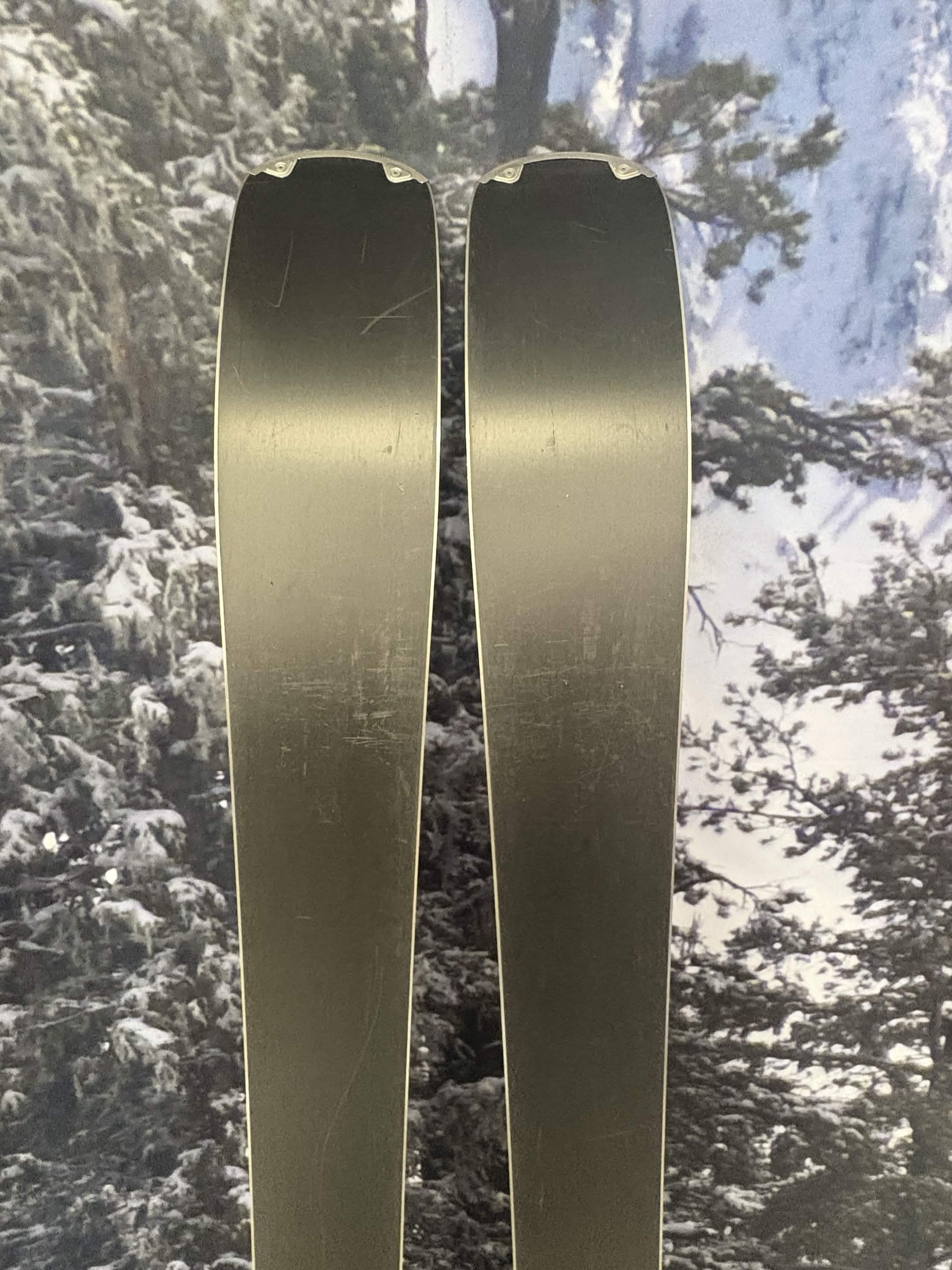Elan Ripstick 88 W R 154cm Skis w/ ELAN ELX 11.0 GW Demo Binding - Used (2026)
