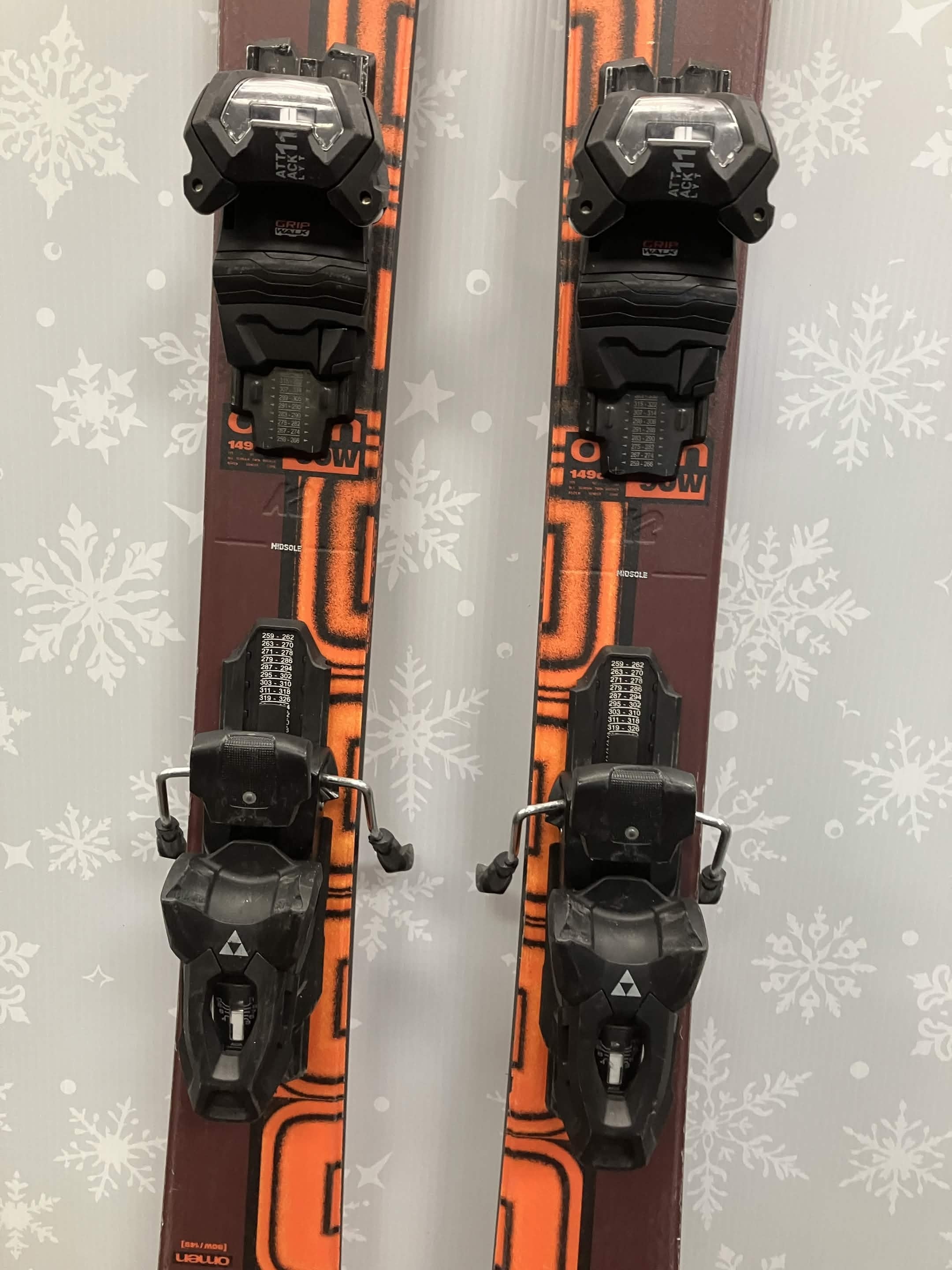 K2 Omen 90W 149cm Skis w/ FISCHER Attack 11 LYT Demo Binding - Used