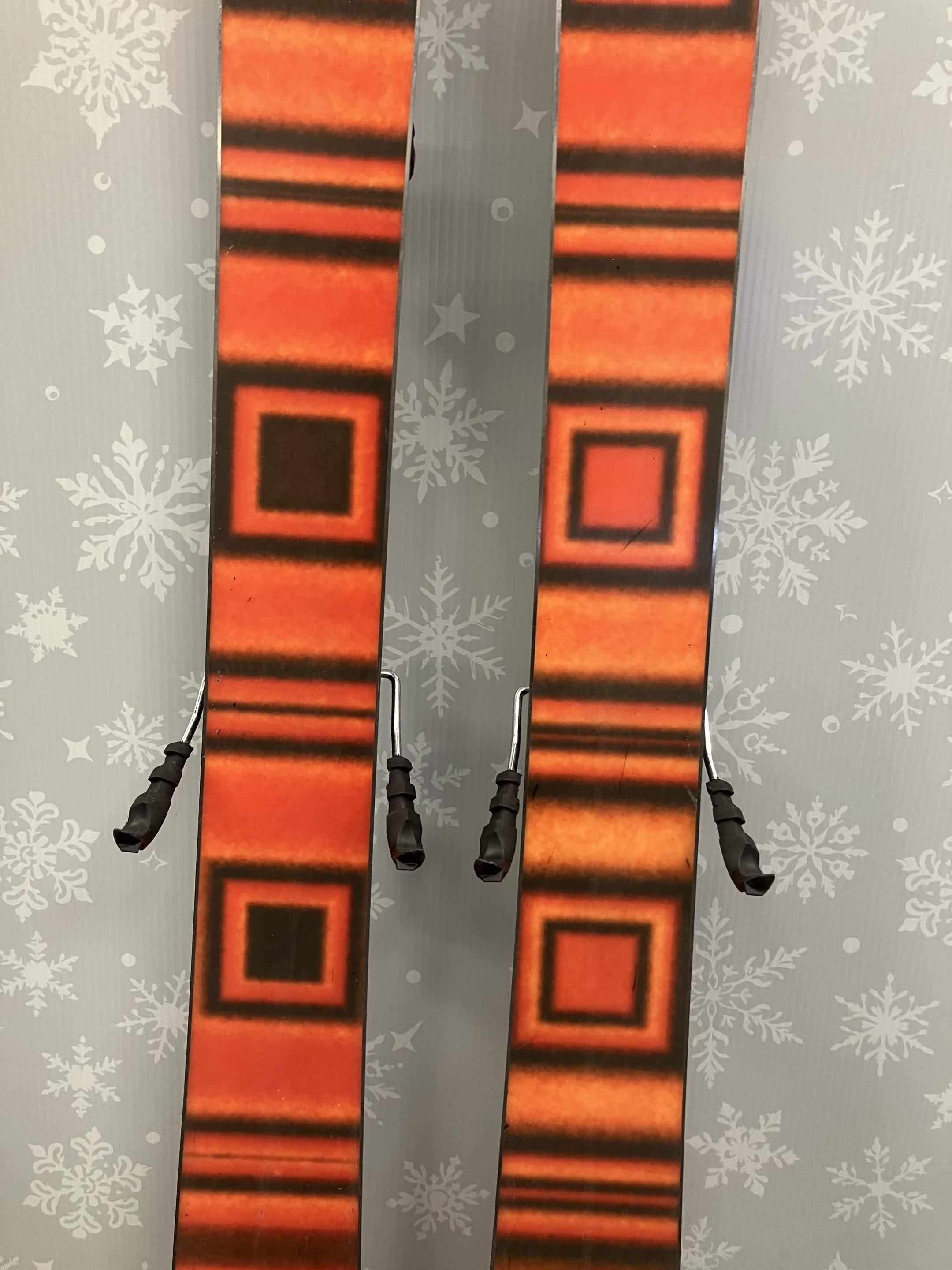 K2 Omen 90W 149cm Skis w/ FISCHER Attack 11 LYT Demo Binding - Used
