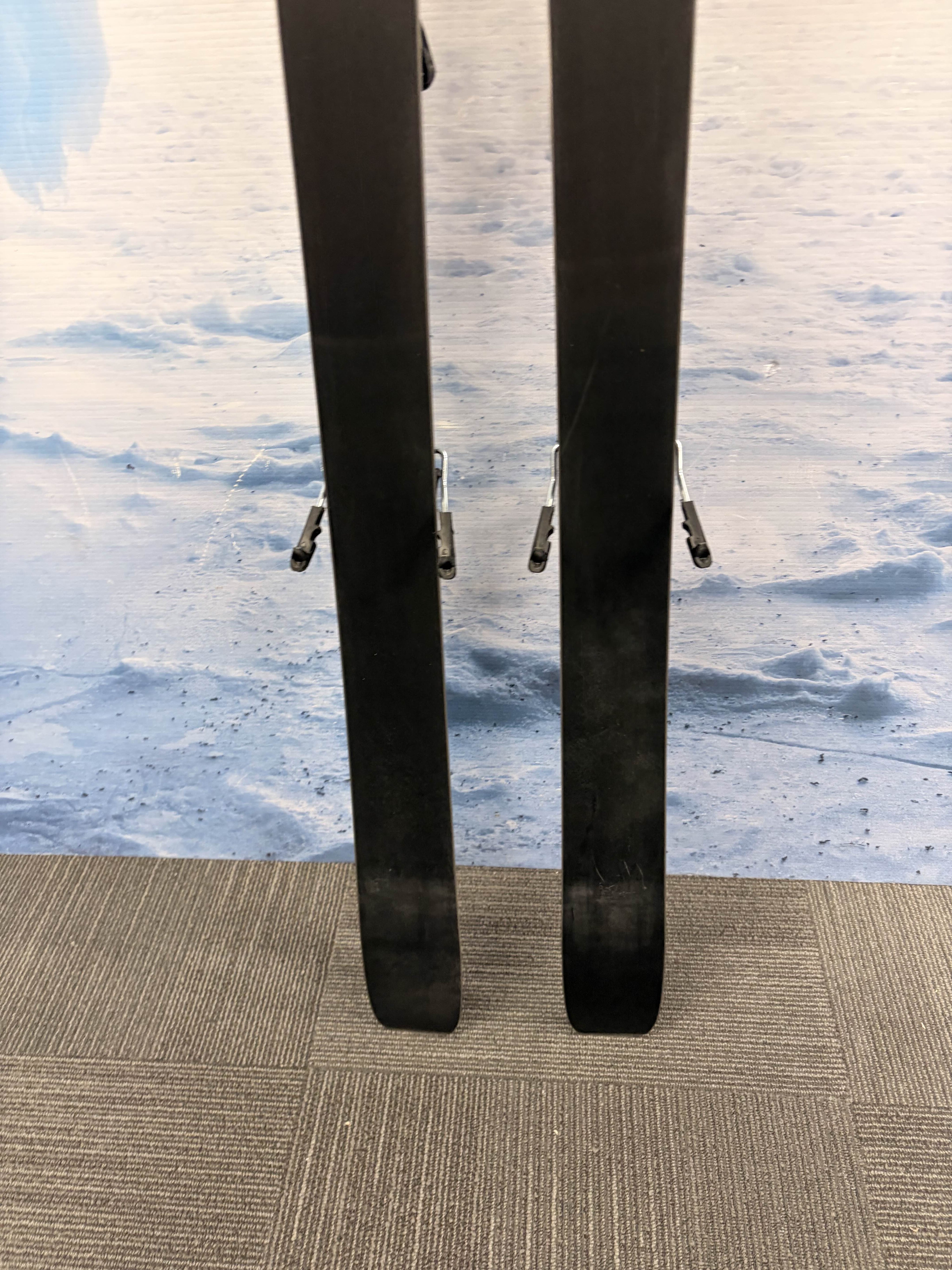 Used Salomon Stance 90 Skis 180cm w/ Strive 13 GW Demo Bindings (2025)