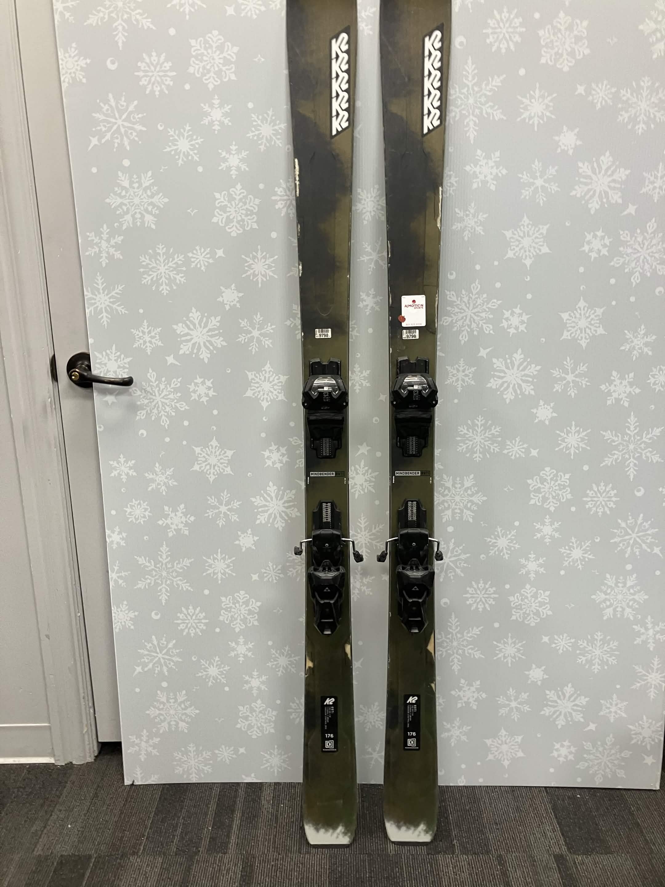 K2 Mindbender 89TI 176cm Skis w/ FISCHER Attack 13 LYT Demo Binding - Used