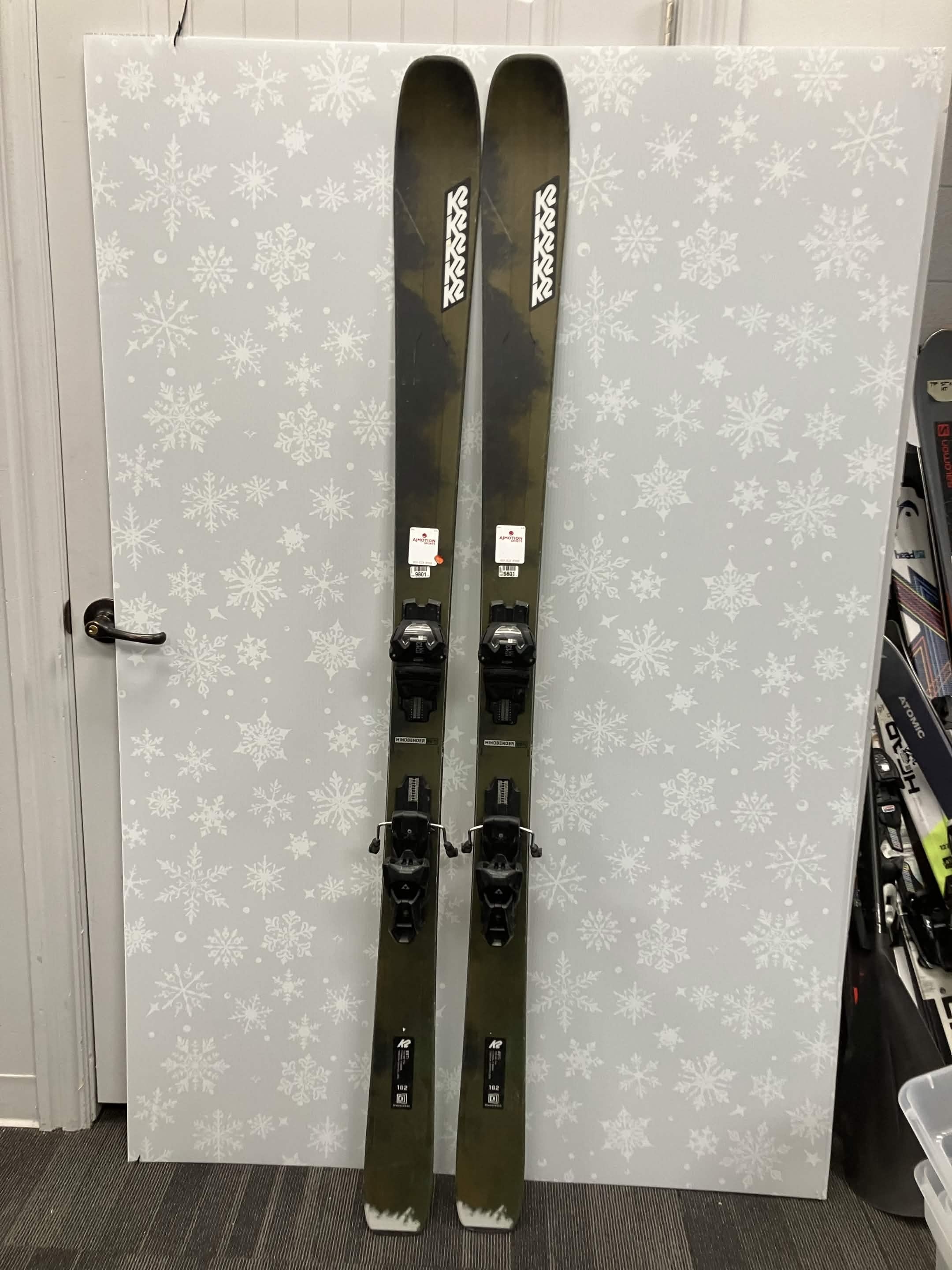 K2 Mindbender 89TI 182cm Skis w/ FISCHER Attack 13 LYT Demo Binding - Used