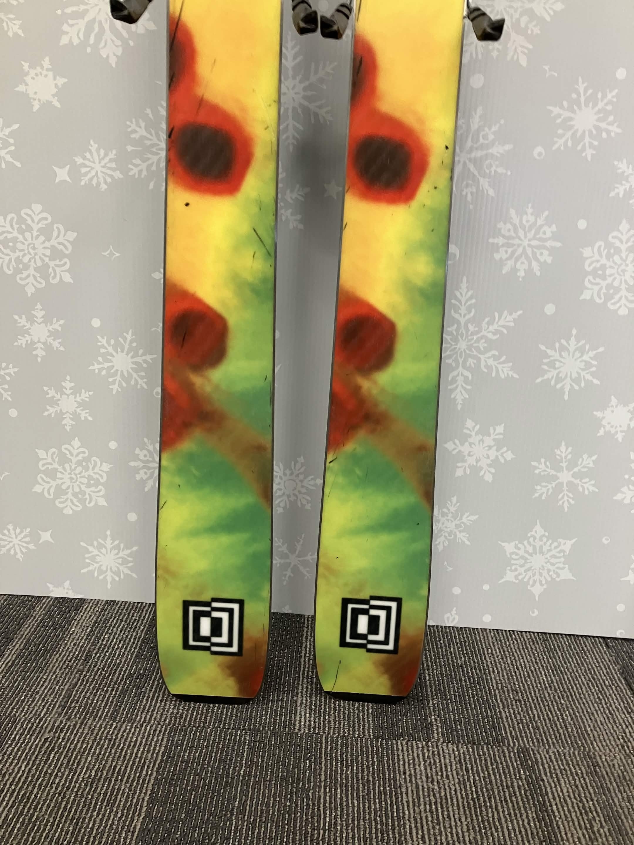 K2 Mindbender 89TI 182cm Skis w/ FISCHER Attack 13 LYT Demo Binding - Used