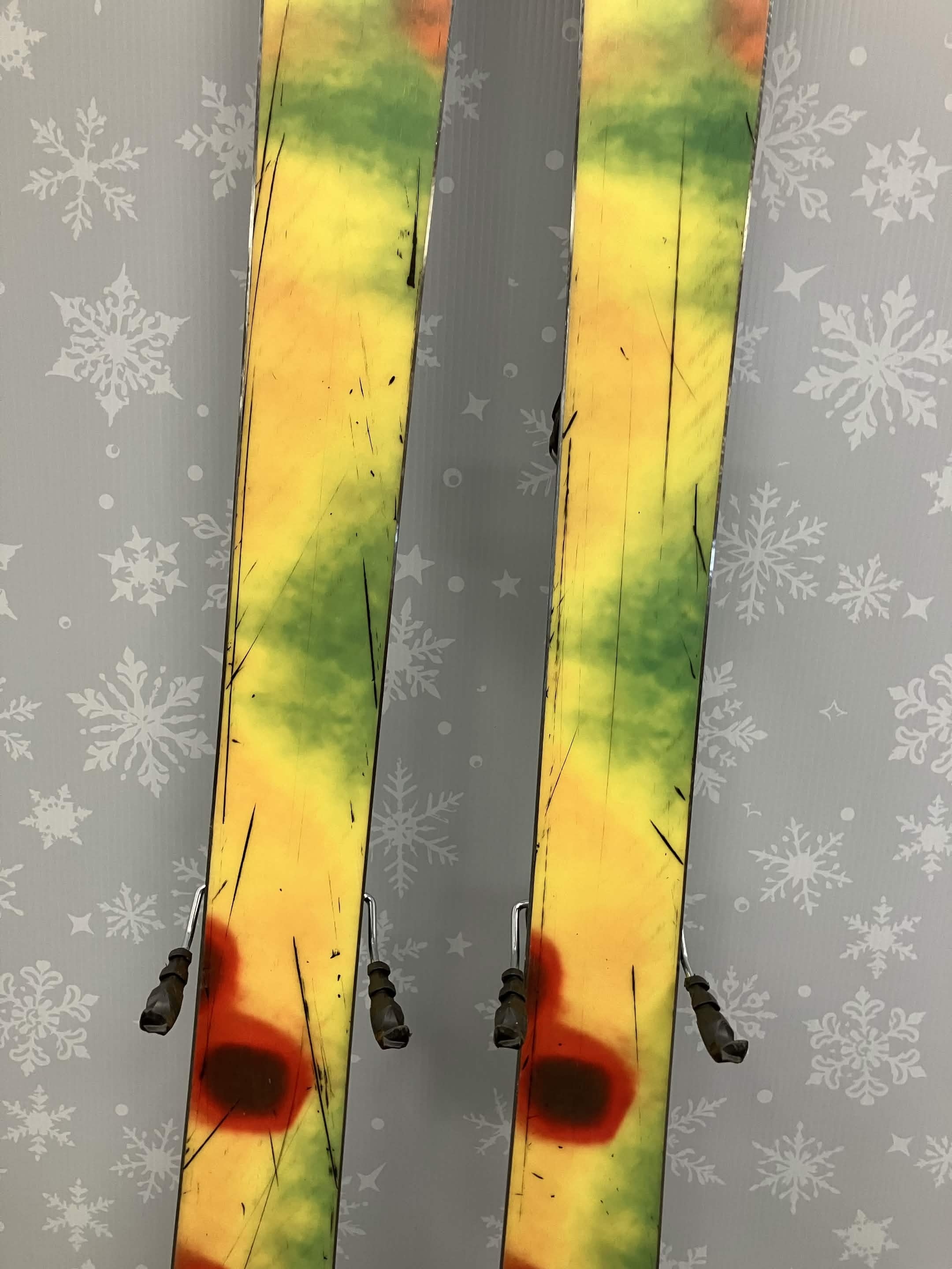 K2 Mindbender 89TI 170cm Skis w/ FISCHER Attack 13 LYT Demo Binding - Used