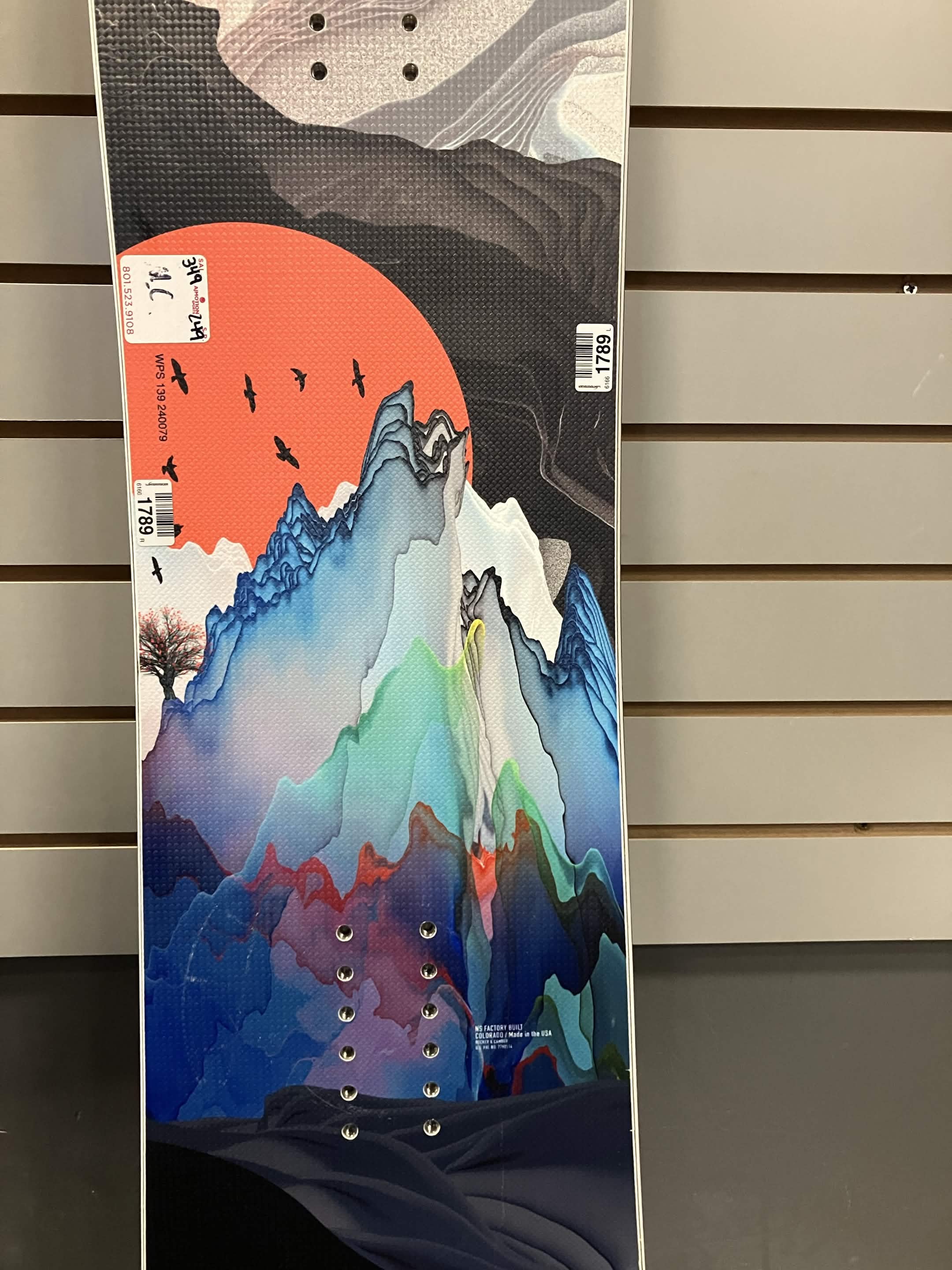 Used 2024 Never Summer Women's Proto Synthesis 139cm Snowboard