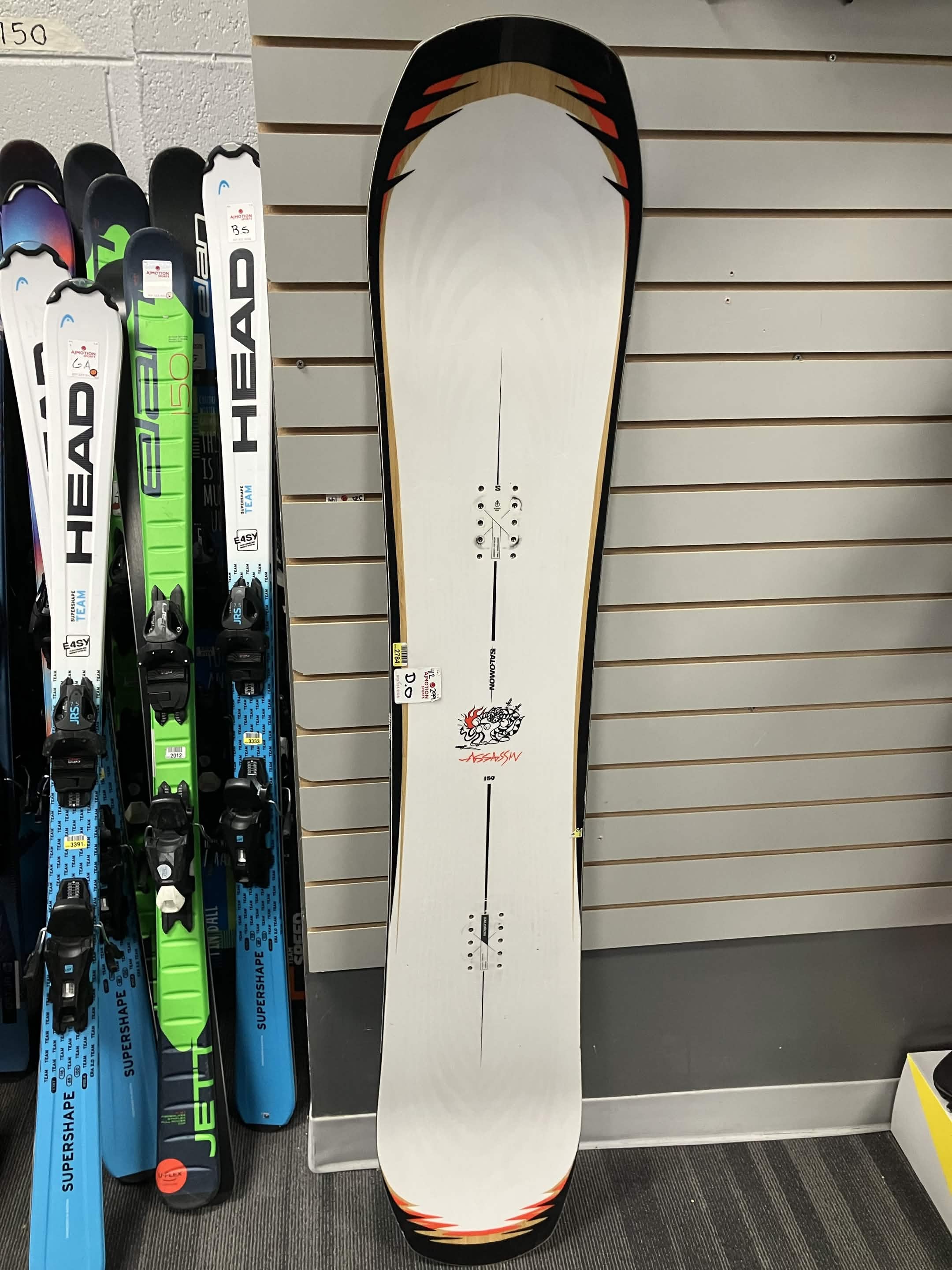 Salomon Assassin 159cm Snowboard - Used (2026)