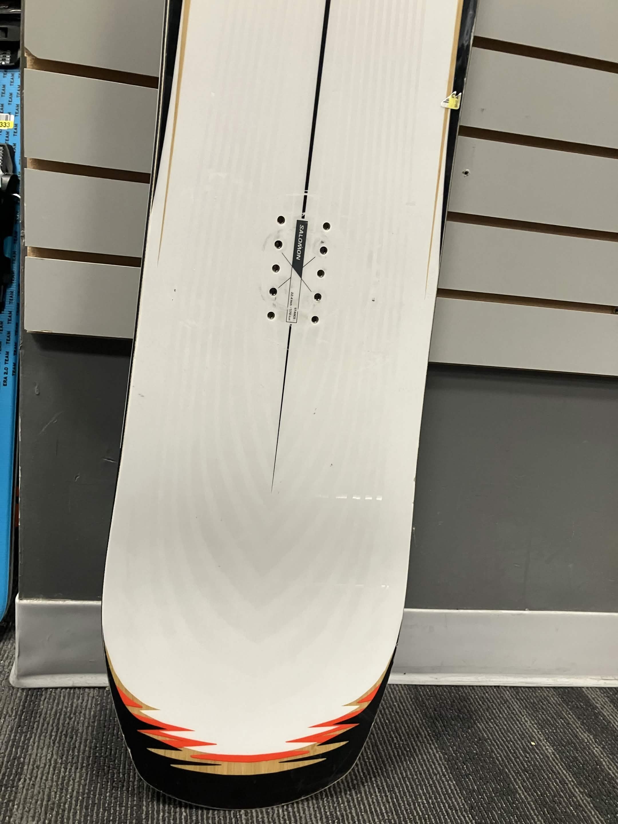 Salomon Assassin 159cm Snowboard - Used (2026)