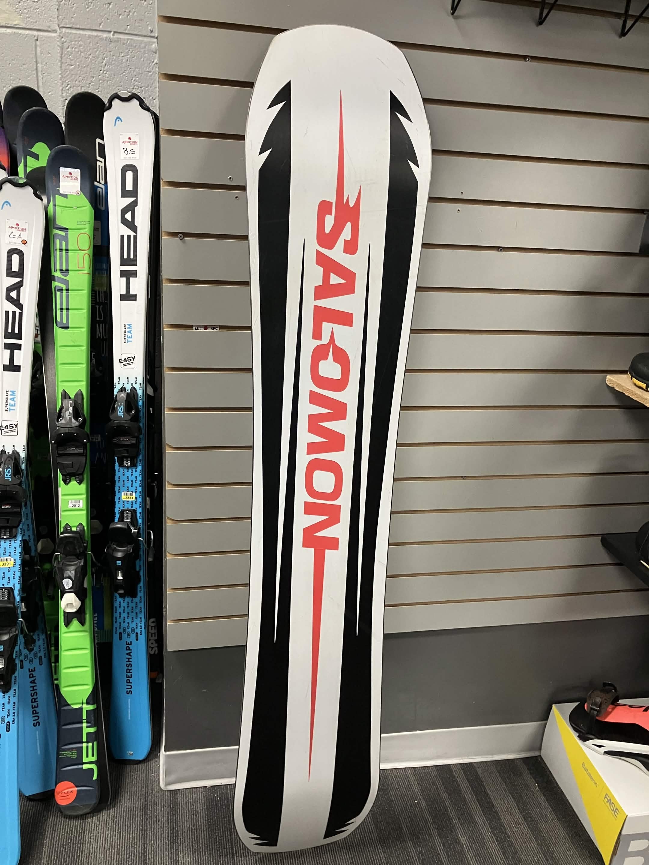 Salomon Assassin 159cm Snowboard - Used (2026)