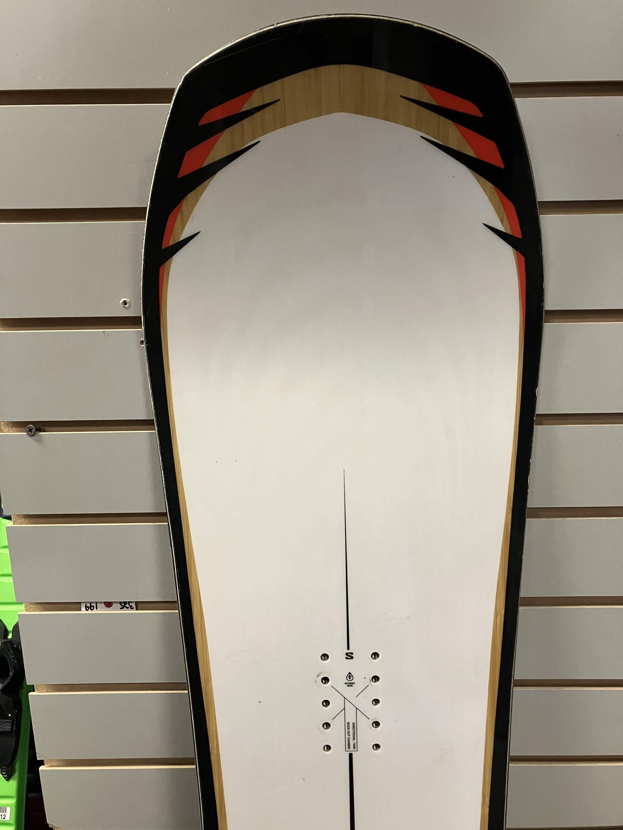 Salomon Assassin 153cm Snowboard - Used (2026)