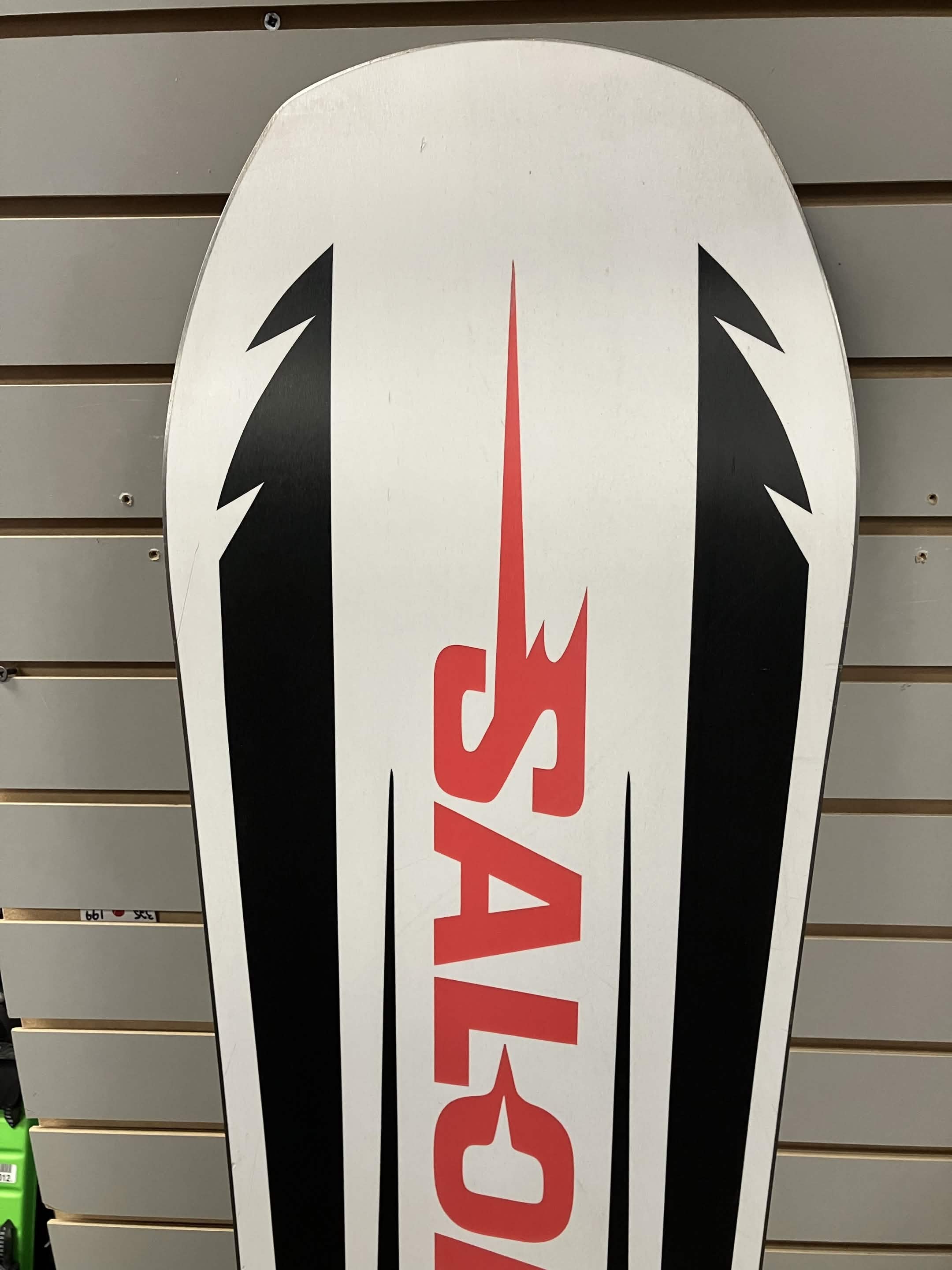 Salomon Assassin 156cm Snowboard - Used (2026)