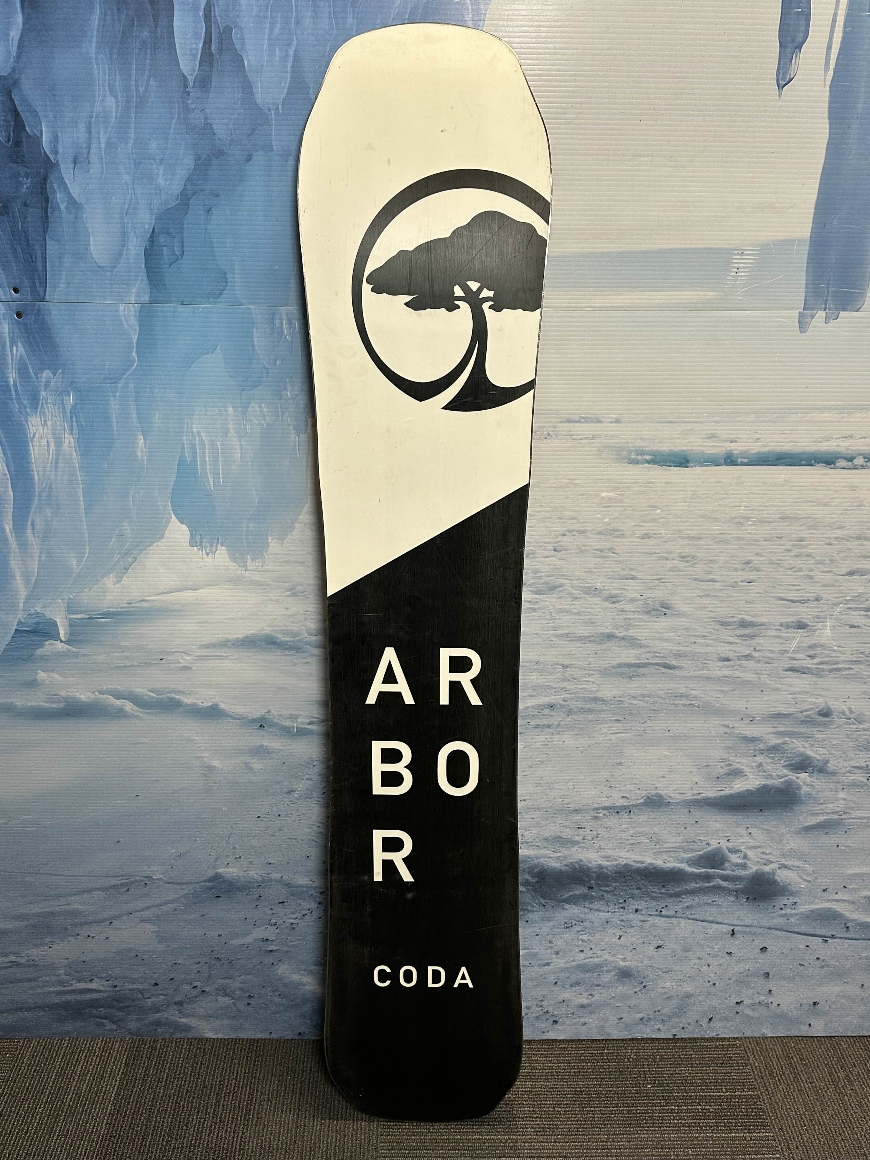 Used Arbor Coda Rocker 156 CM Snowboard