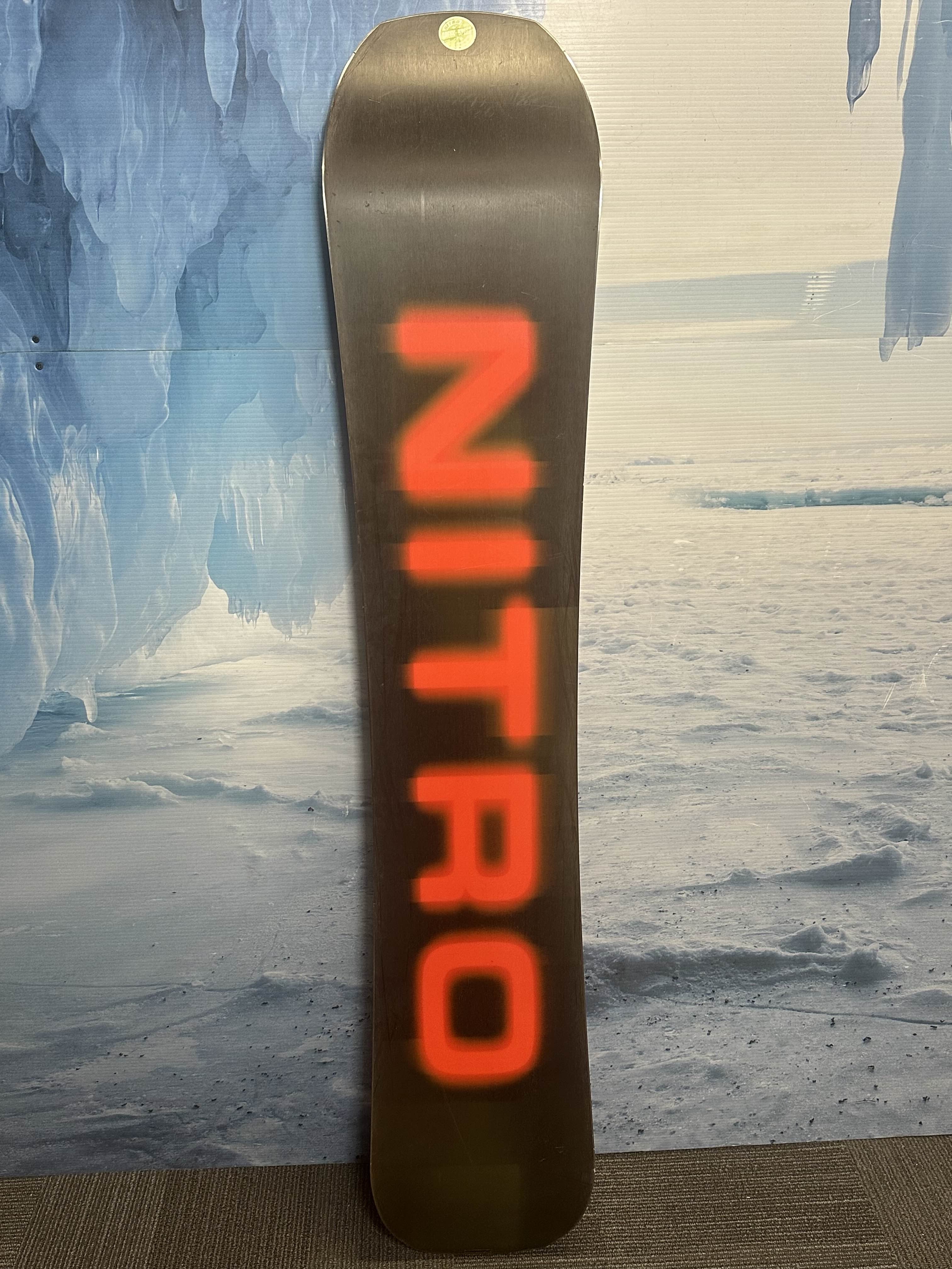 Used Nitro Team Pro 159 CM Snowboard