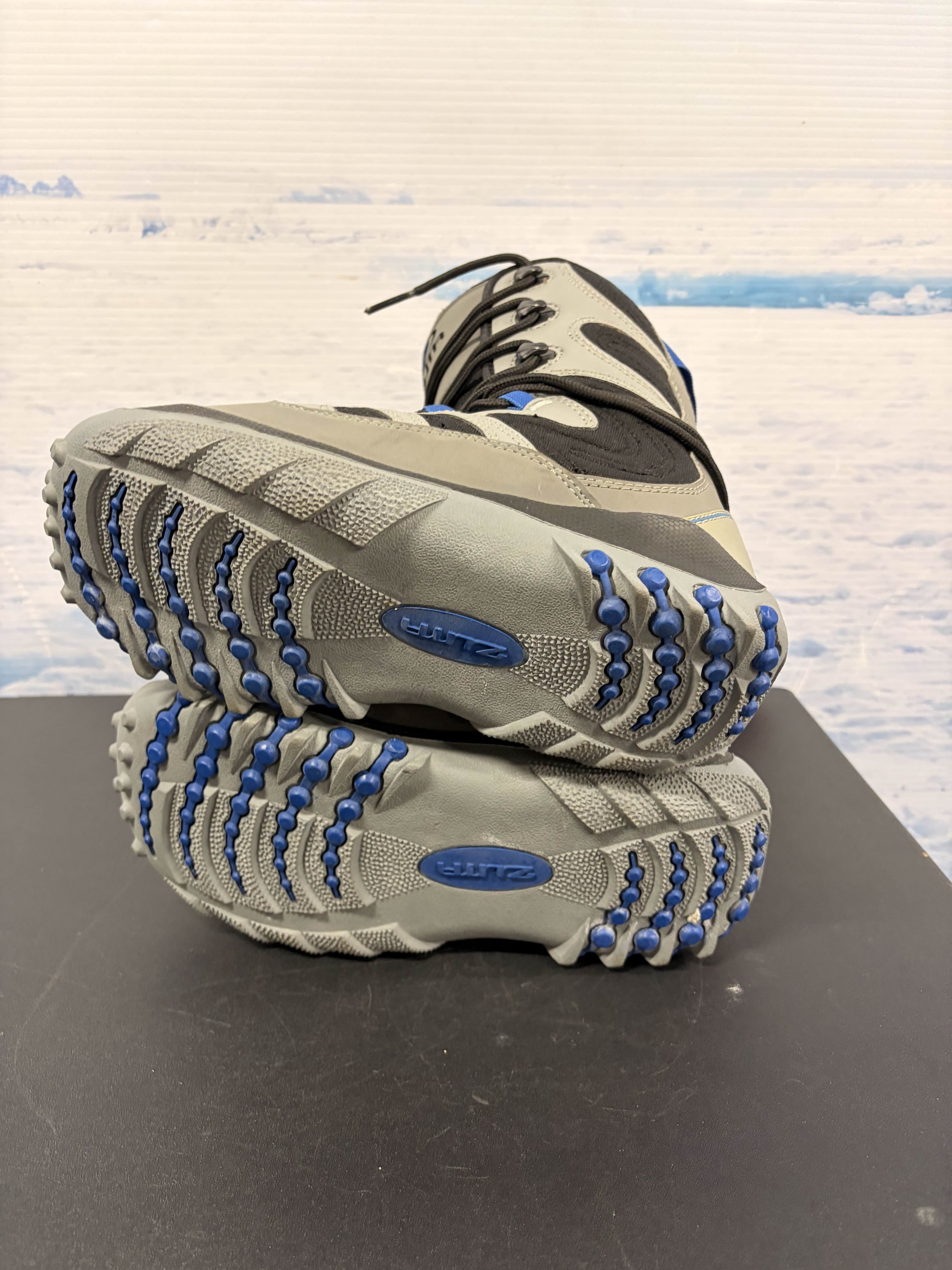 Used Zuma Lace Boots Men's Snowboard Boot - 6M US