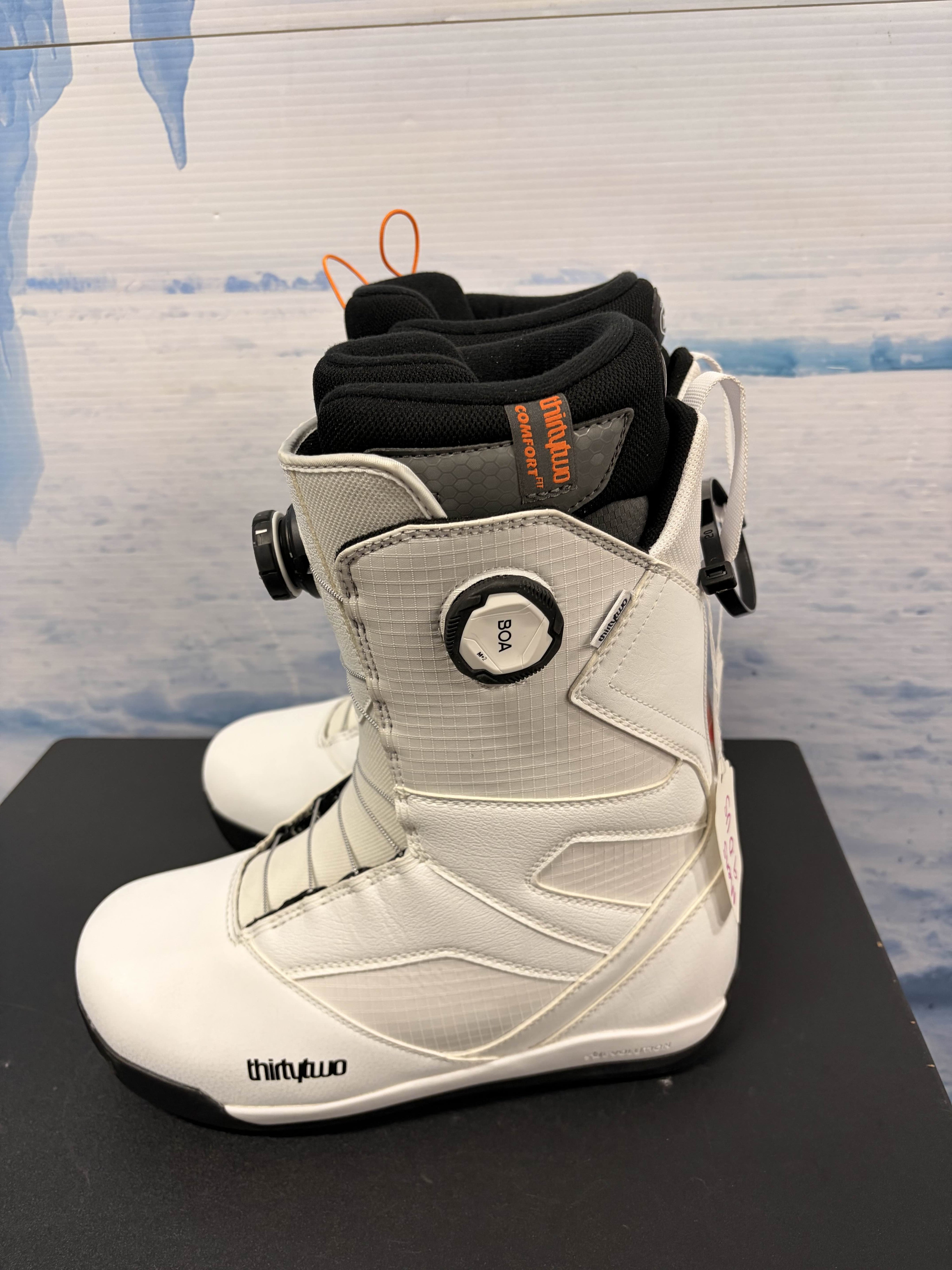 Lightly Used 2026 Thirtytwo Stw Db White Men's Snowboard Boot - 9.0M US