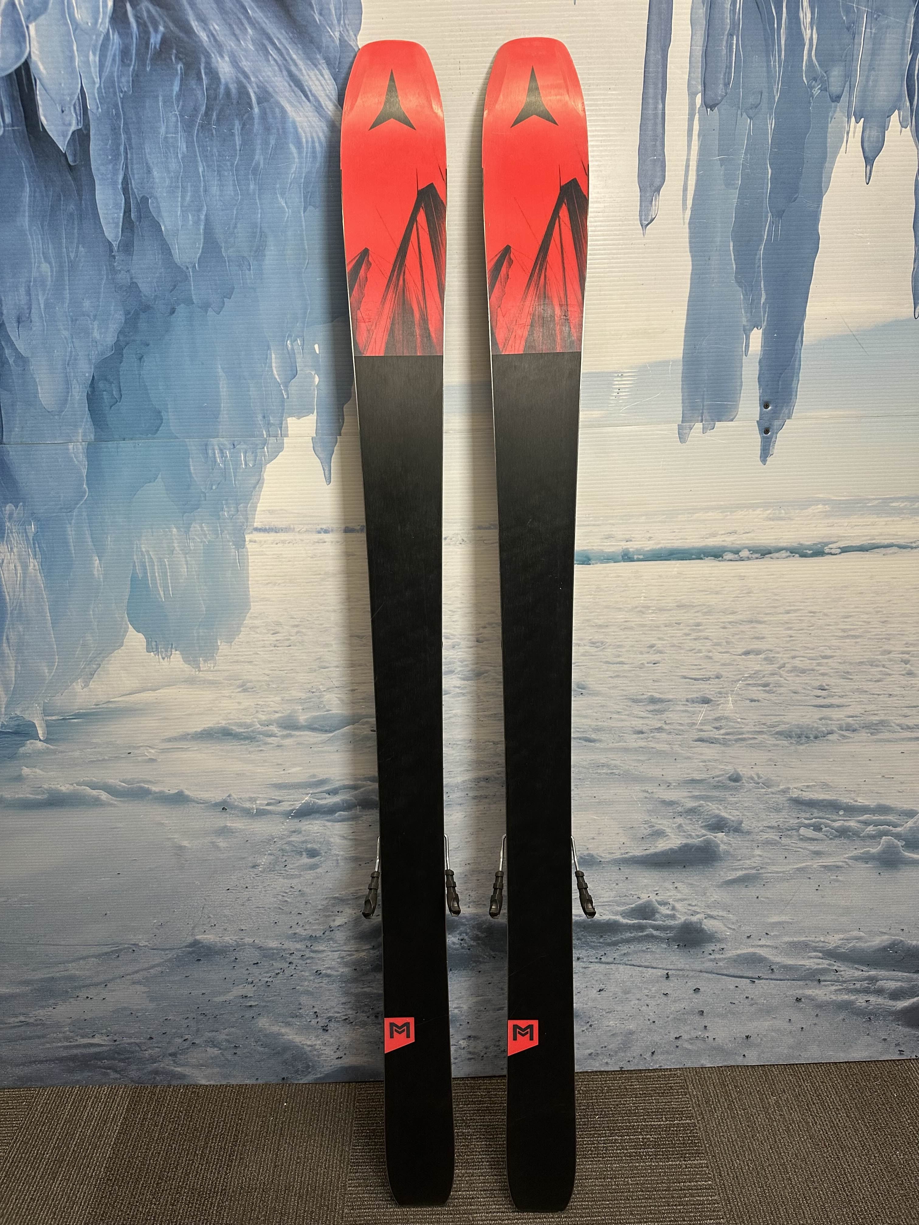 Used Atomic Maverick 172cm w/ Attack Rental Binding