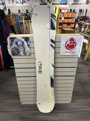 Salomon Huck Knife 156cm Snowboard -  Lightly Used (2026)