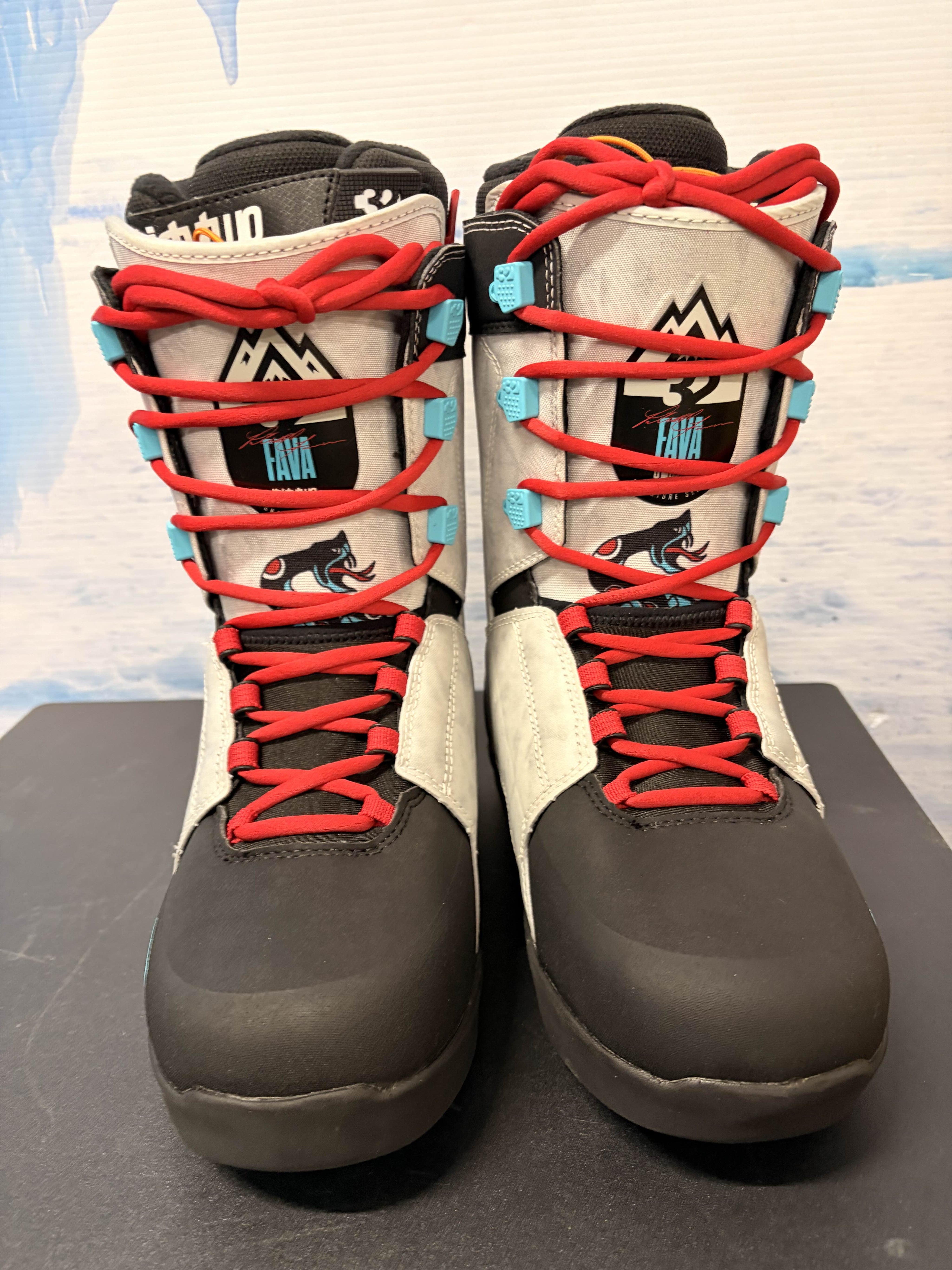 Lightly Used 2026 Thirtytwo Lashed Lace Fava Black/blue Men's Snowboard Boot - 9M US