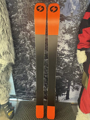 New 2027- Blizzard Black Pearl 94 152cm Skis w/ Atomic NR Strive 11 GW ATO Demo Binding