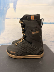Lightly Used 2026 Thirtytwo Lashed Lace Black/gum Men's Snowboard Boot - 9M US