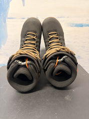 Lightly Used 2026 Thirtytwo Lashed Lace Black/gum Men's Snowboard Boot - 9M US