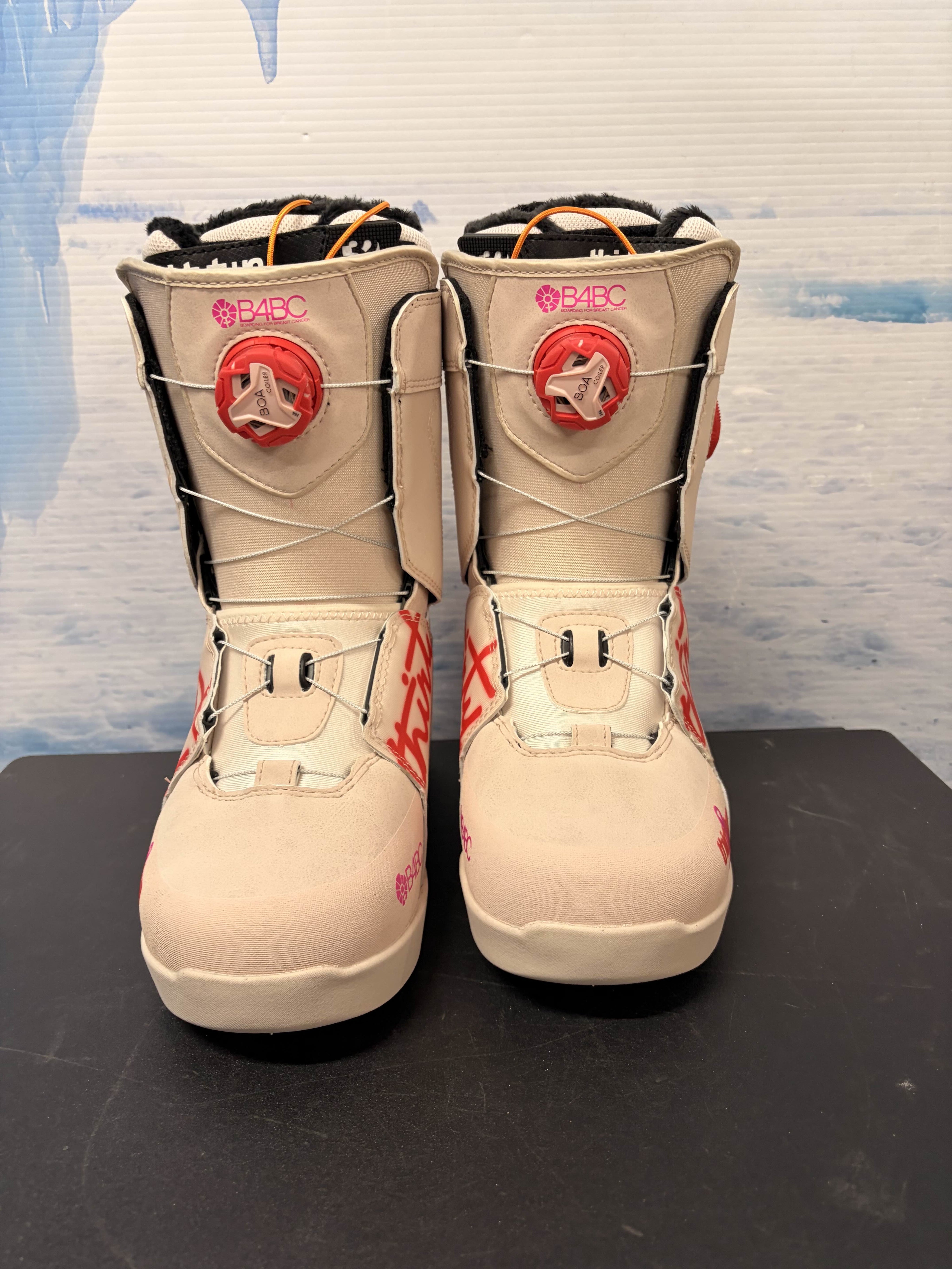 Lightly Used 2026 Thirtytwo W's Lashed Db B4bc Women's Snowboard Boot - 7W US