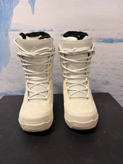 Lightly Used 2026 Thirtytwo W's Shifty Lace Bone Women's Snowboard Boot - 7W US