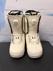Lightly Used 2026 Thirtytwo W's Lashed Db White Women's Snowboard Boot - 7.5W US