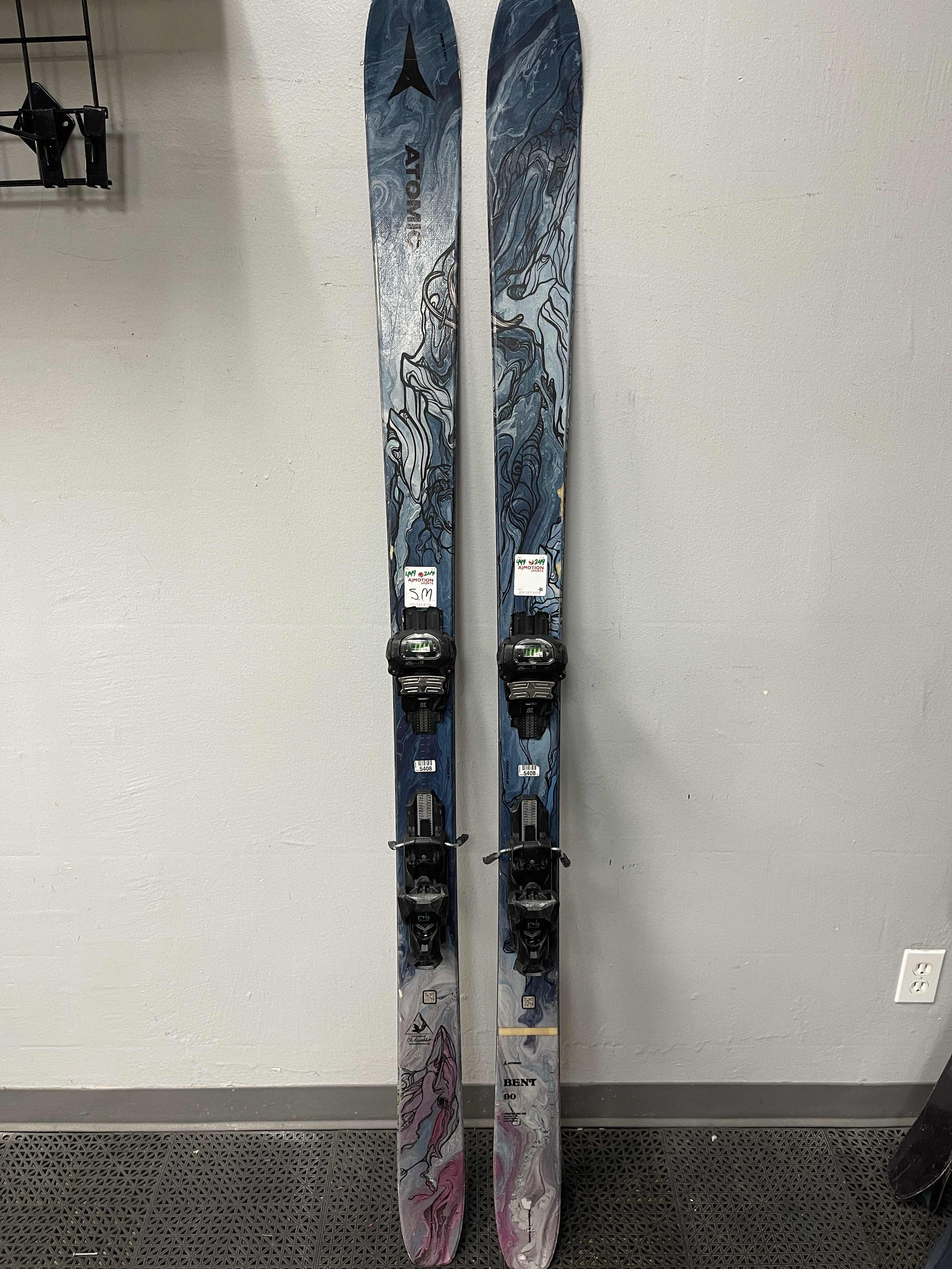 Used Atomic Bent Chetler 184cm Skis w/ Tyrolia Attack 13 Adjustable Bindings