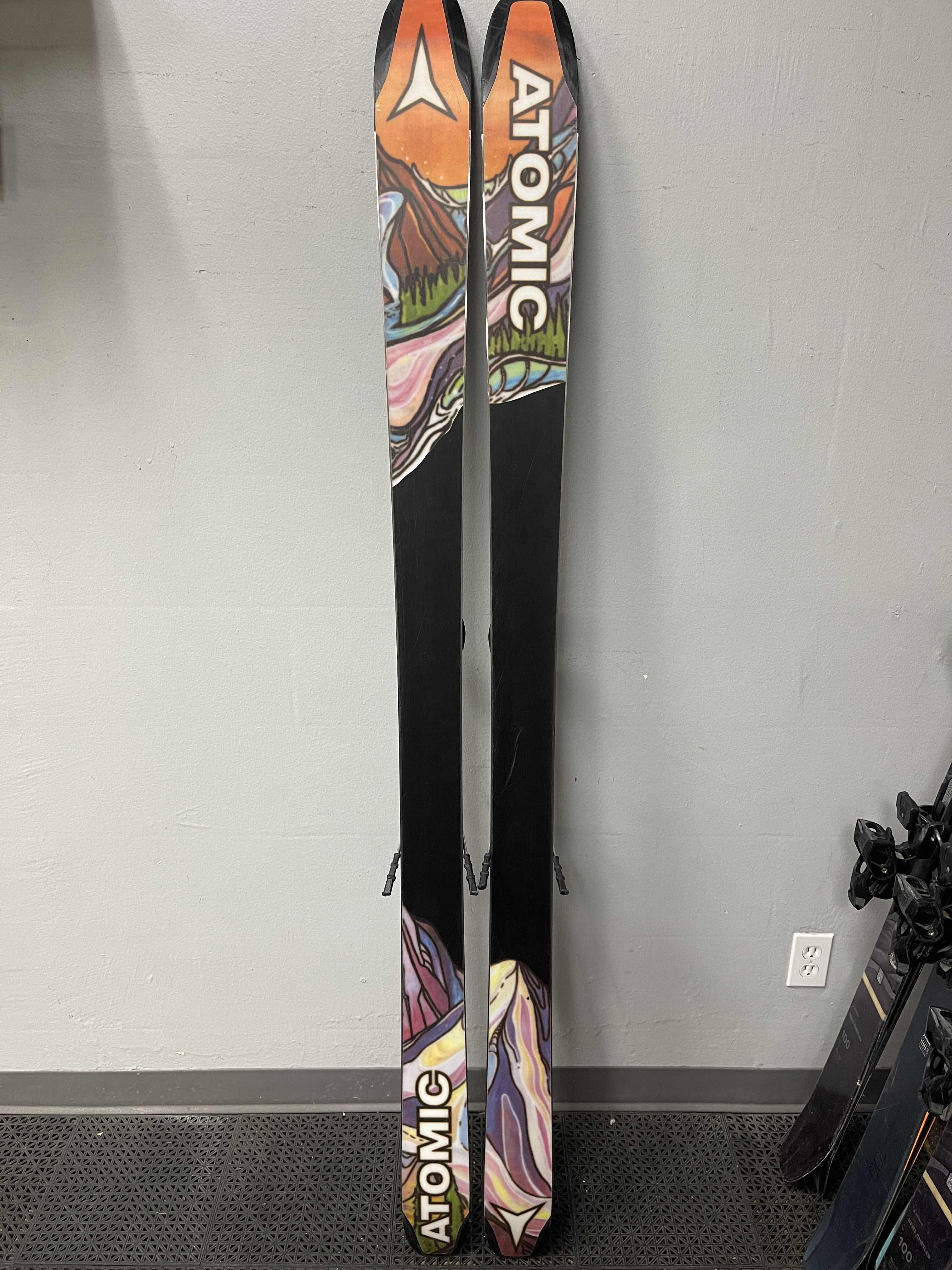 Used Atomic Bent Chetler 184cm Skis w/ Tyrolia Attack 13 Adjustable Bindings