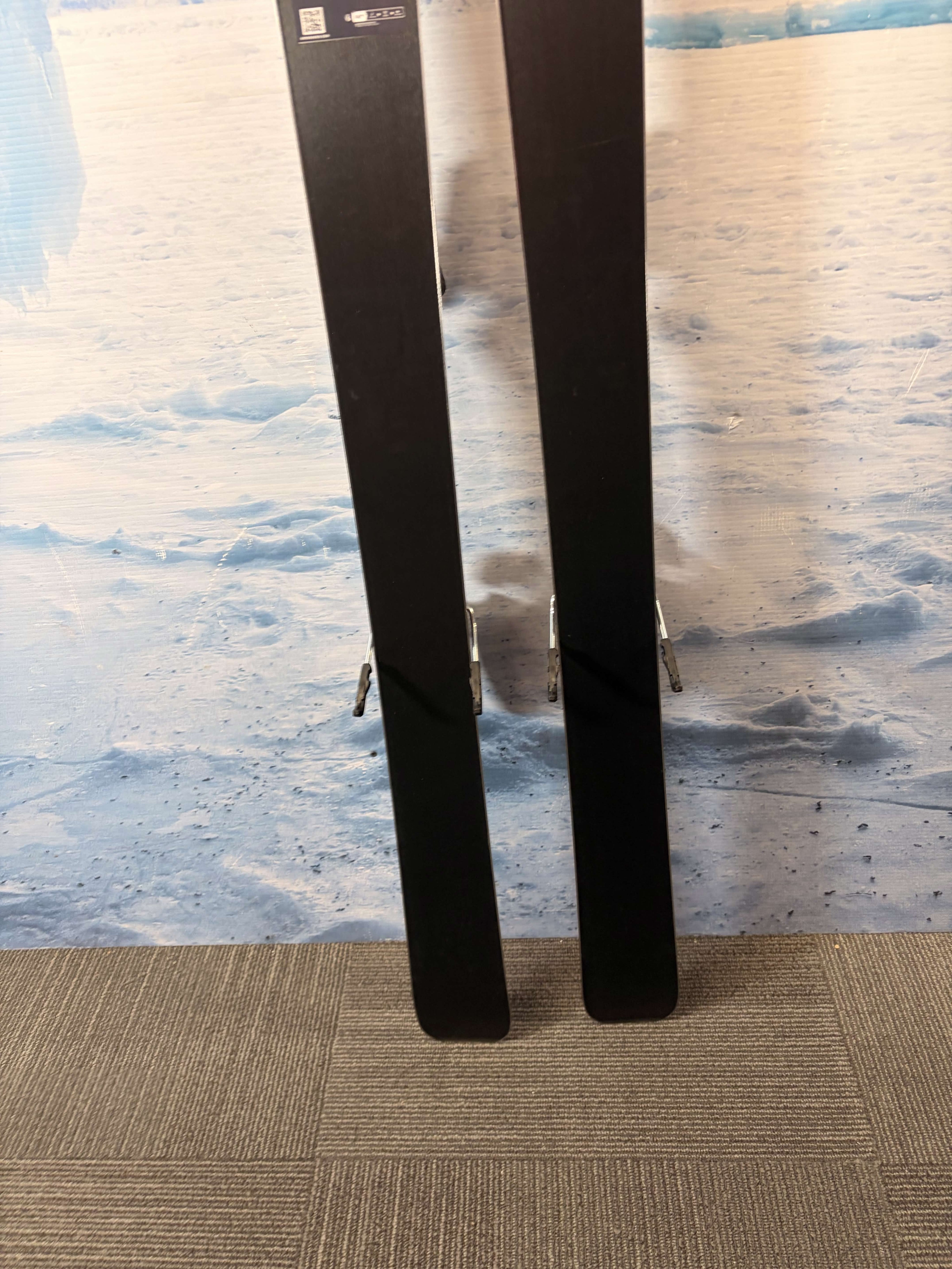Armada Reliance 92 Ti 164cm Skis w/ ATOMIC NR Strive 11 GW Demo Binding - Used (2026)