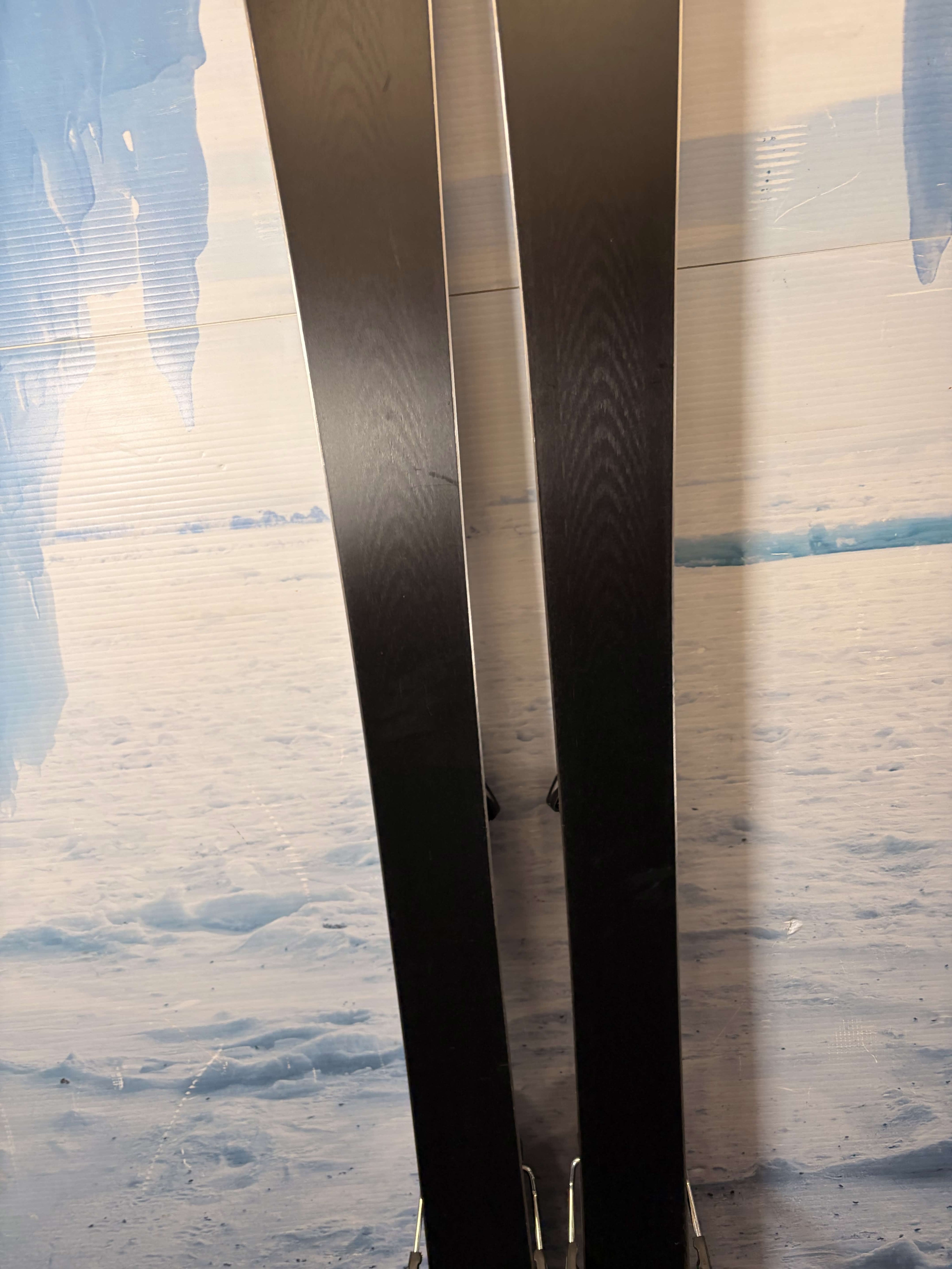 Atomic Cloud Q11 Revo C 164cm Skis w/ ATOMIC M 10 GW Demo Binding - Used (2026)