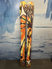 Used Atomic bentchetler 153cm w/ Tyrolia SP10 Bindings