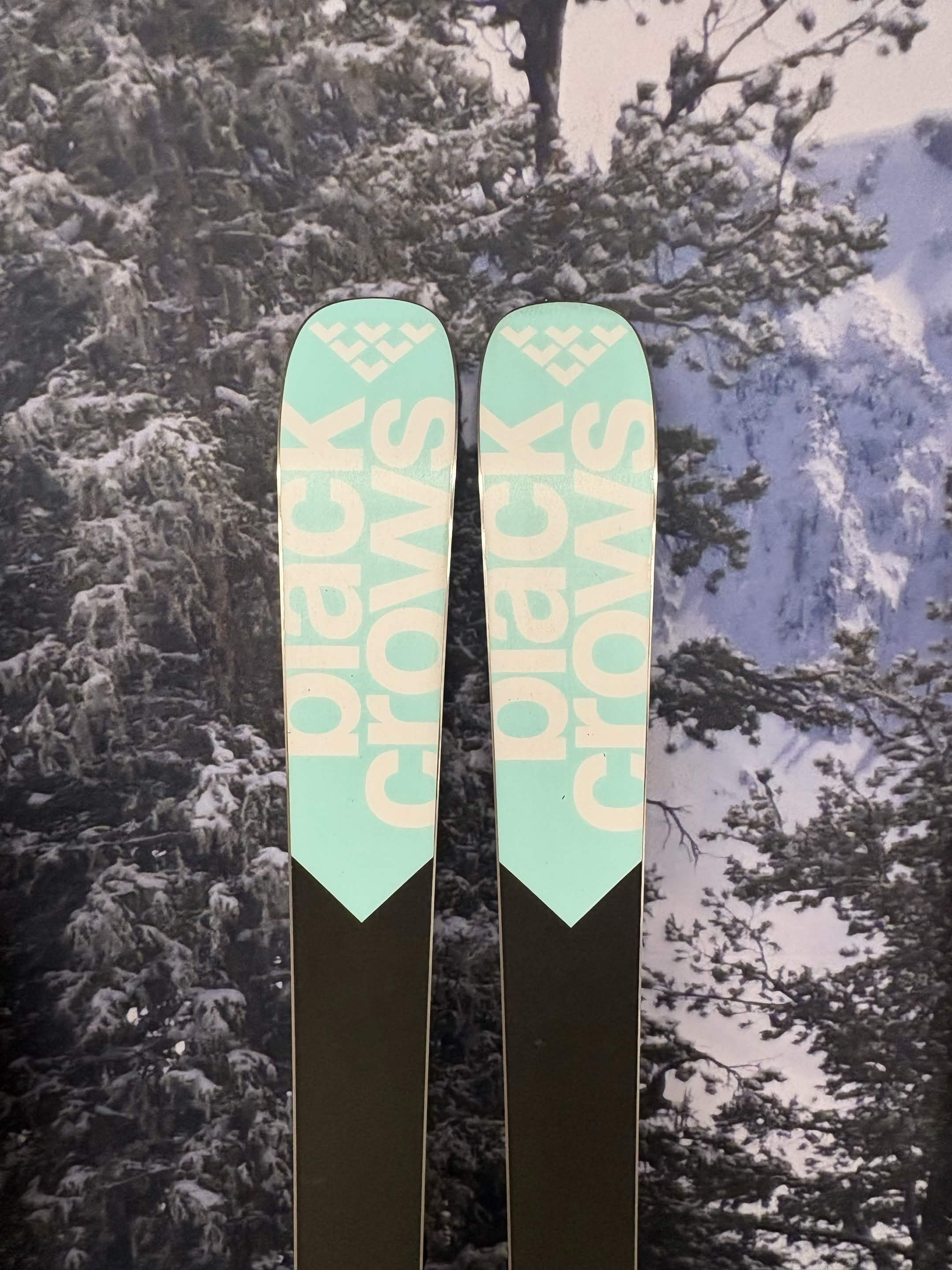 Black Crows Captis Birdie 166cm Skis w/ ATOMIC NR Strive 11 GW ATO Demo Binding - New 2027