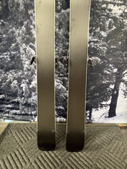 Black Crows Captis Birdie 166cm Skis w/ ATOMIC NR Strive 11 GW ATO Demo Binding - New 2027