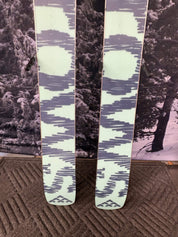 Black Crows Atris Birdie 166cm Skis w/ ATOMIC NR Strive 11 GW ATO Demo Binding - New 2027