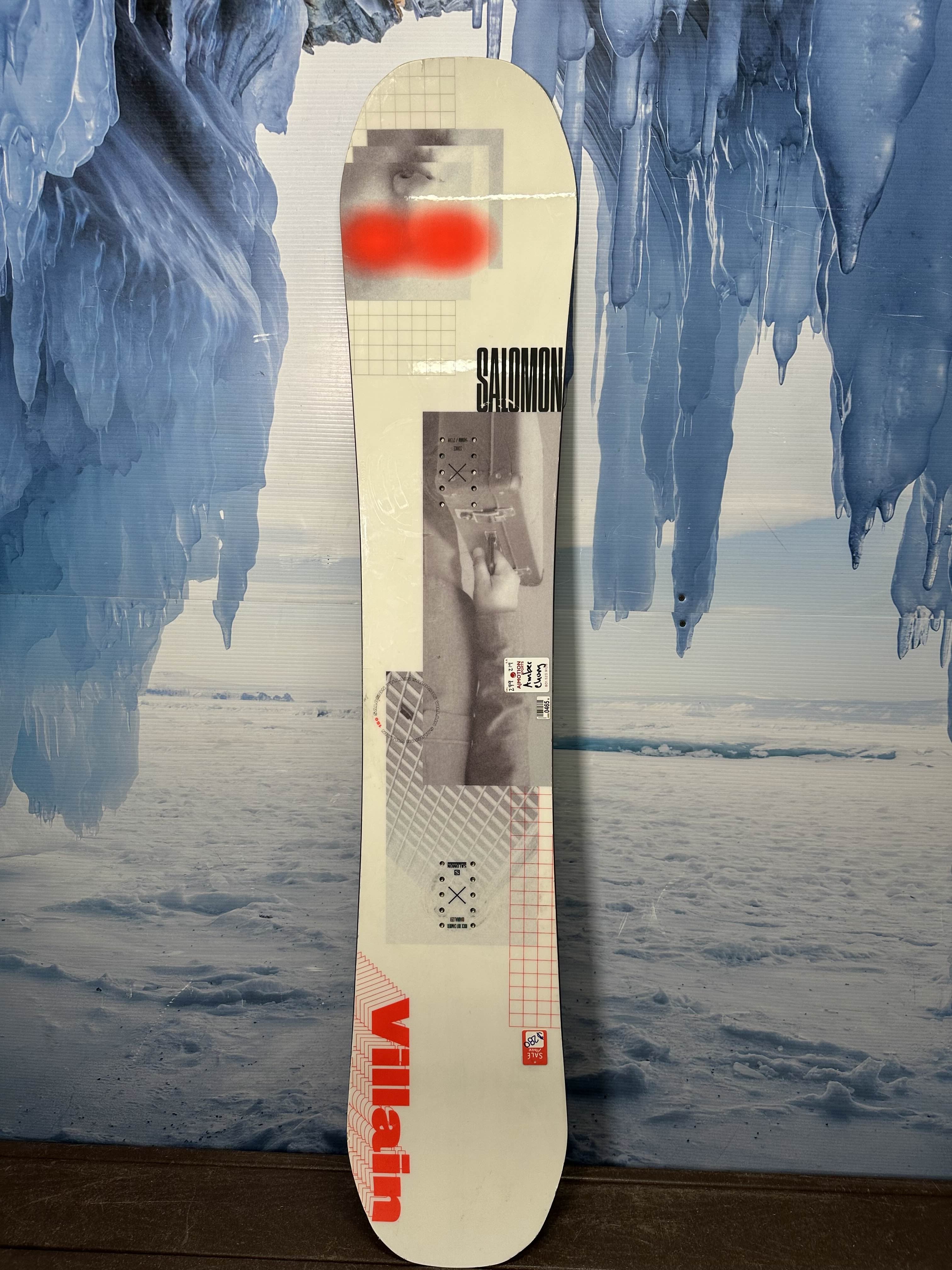 Used Salomon Villain 150CM Snowboard