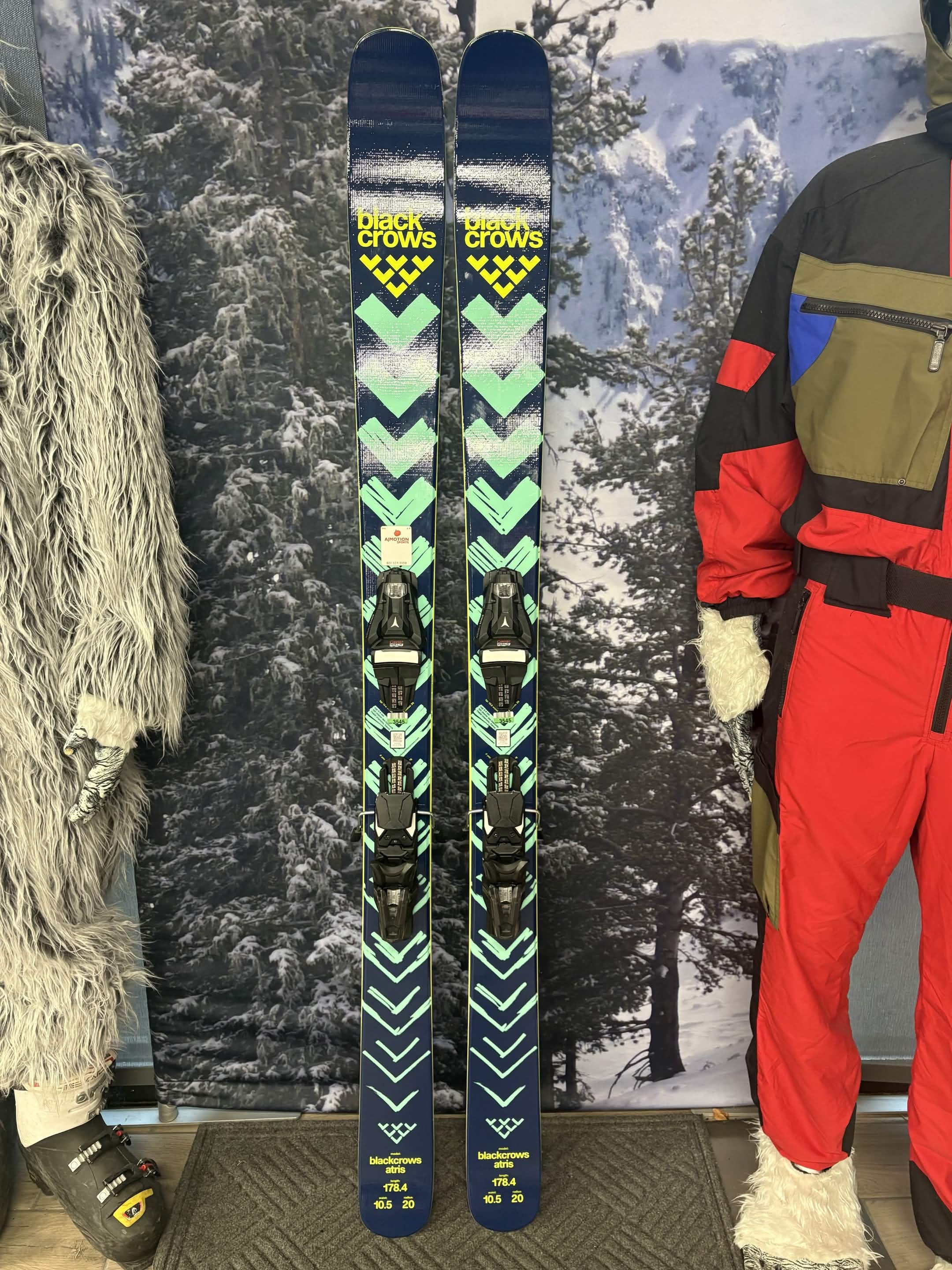 Black Crows Atris 178cm Skis w/ ATOMIC NR Strive 13 GW ATO Demo Binding - New 2027