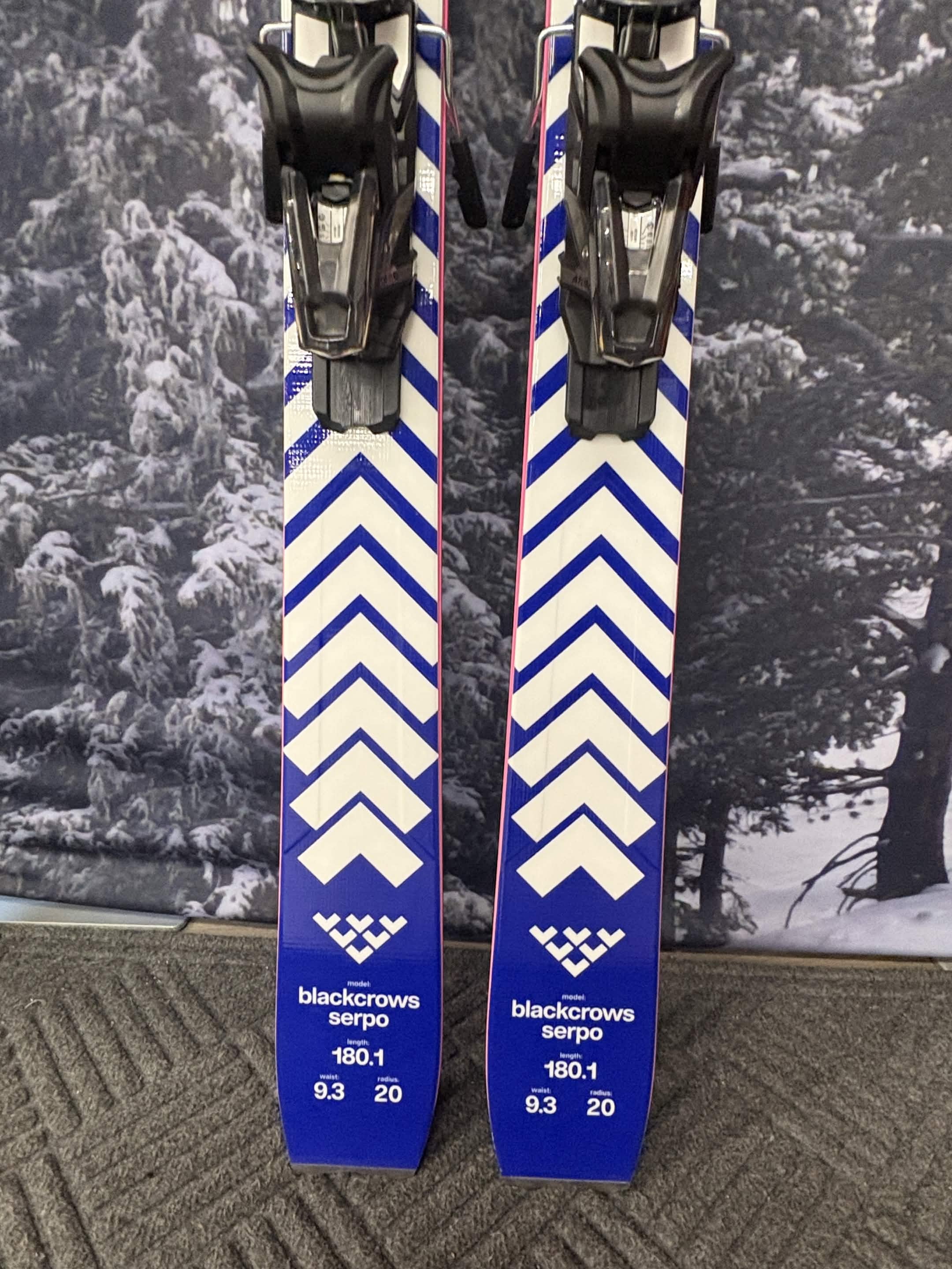 Black Crows Serpo 180cm Skis w/ ATOMIC NR Strive 13 GW ATO Demo Binding - New 2027