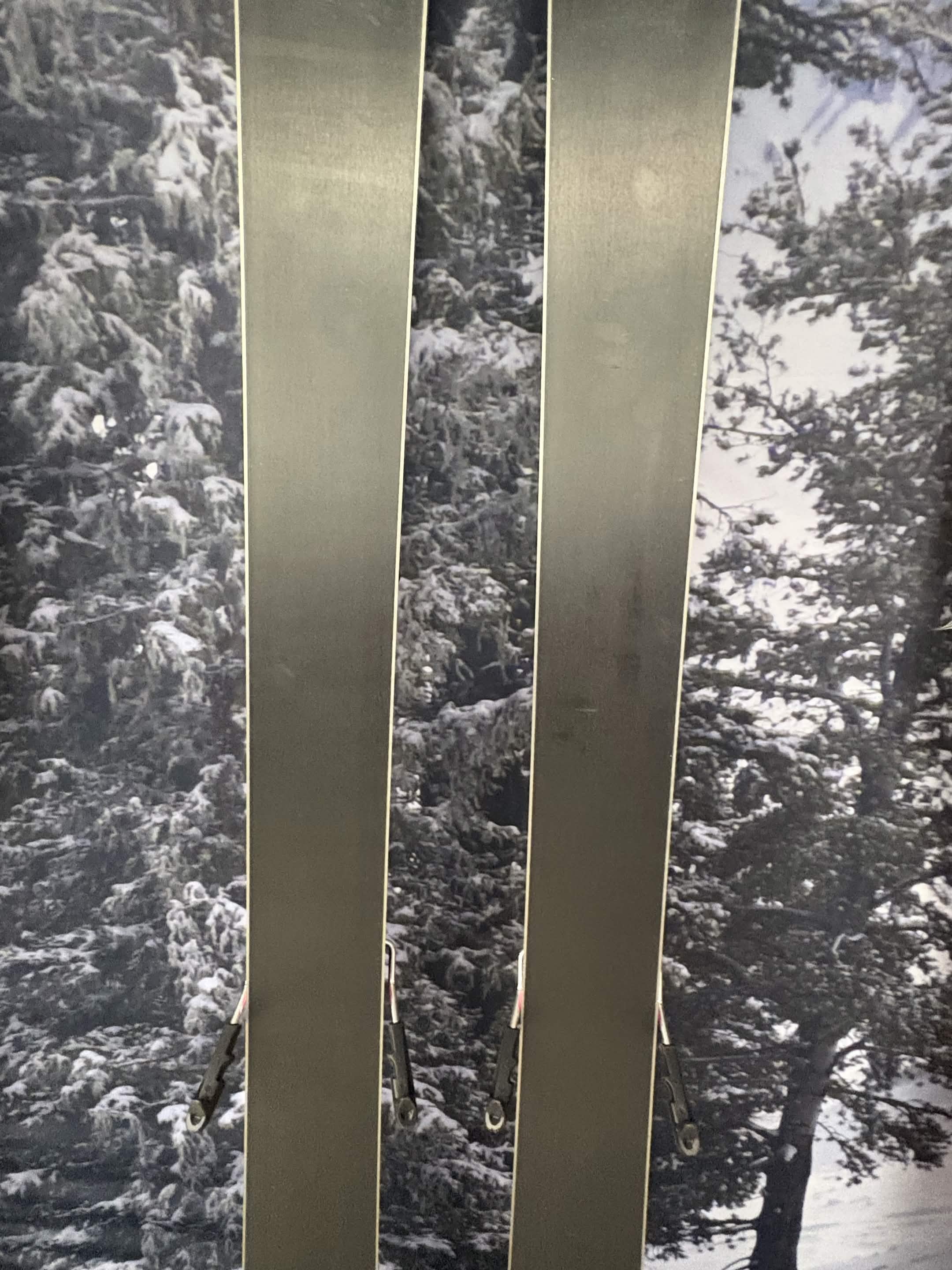 Black Crows Serpo 180cm Skis w/ ATOMIC NR Strive 13 GW ATO Demo Binding - New 2027