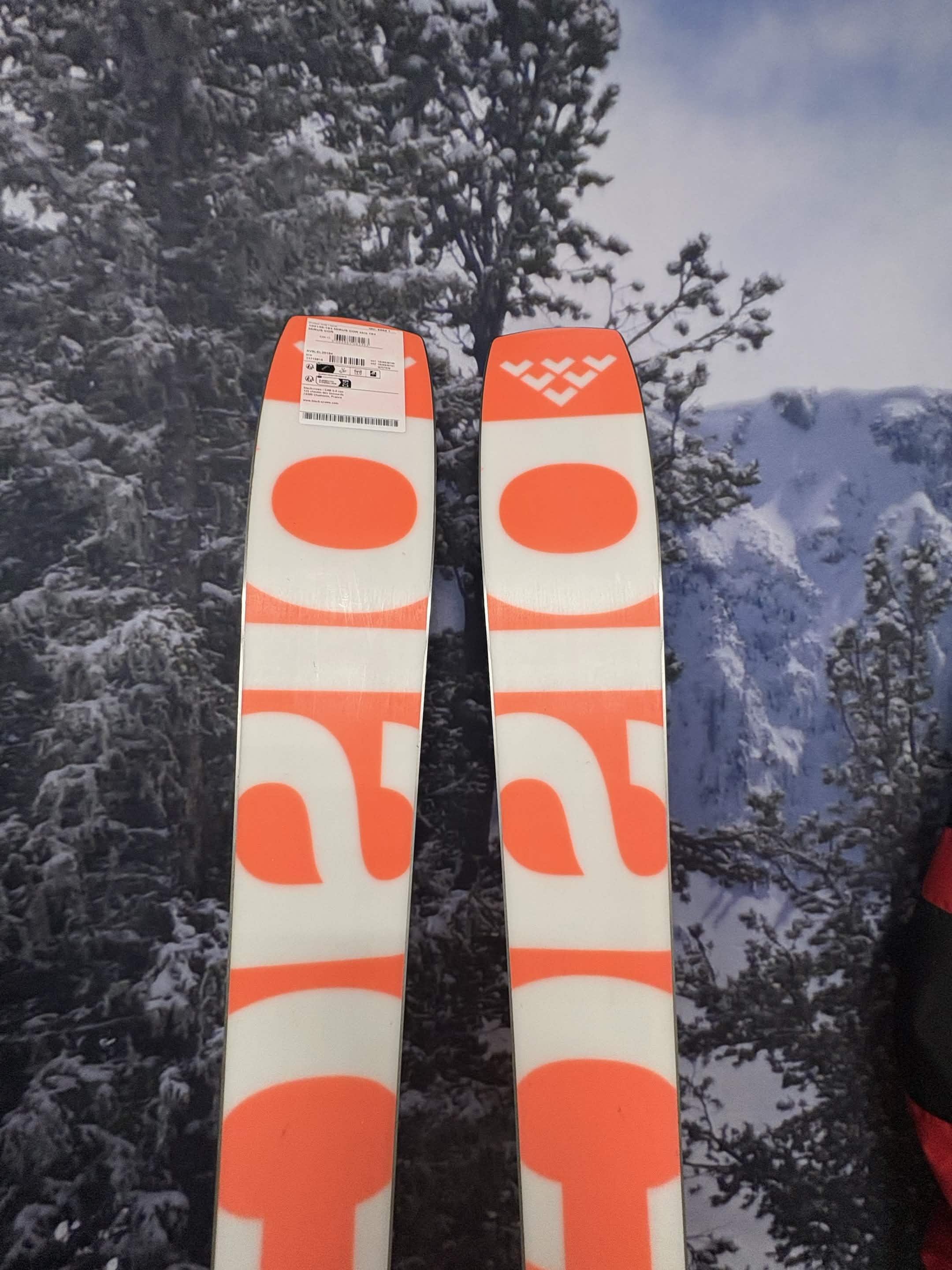 Black Crows Mirus Cor 184cm Skis w/ ATOMIC NR Strive 13 GW ATO Demo Binding - New 2027