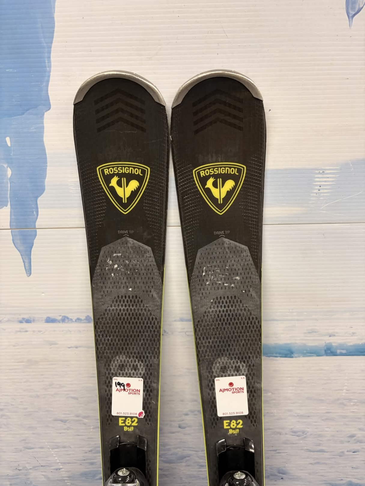 Rossignol EXP 82 Basalt 144cm Skis w/ LOOK Konnect GW Demo Binding - Used (2023)