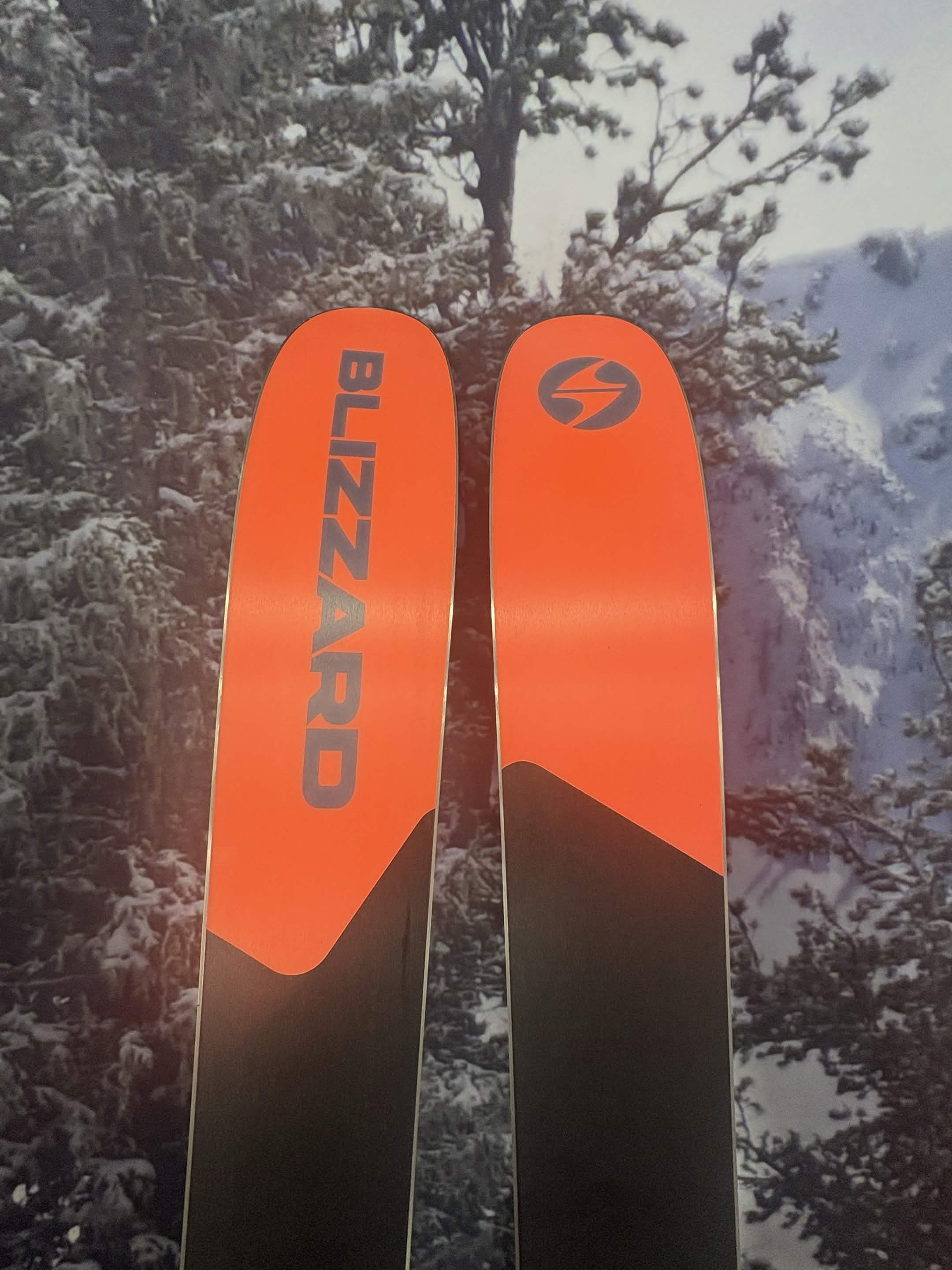 Blizzard Canvas 100 174cm Skis w/ ATOMIC NR Strive 13 GW ATO Demo Binding - New 2027