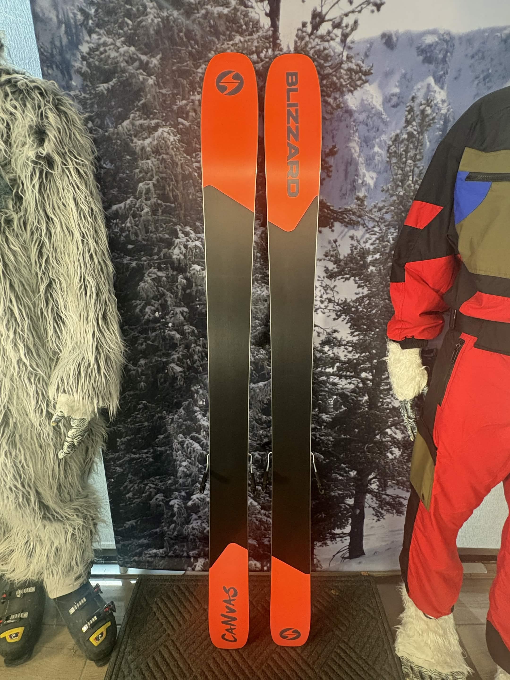 Blizzard Canvas 108 174cm Skis w/ ATOMIC NR Strive 13 GW ATO Demo Binding - New 2027