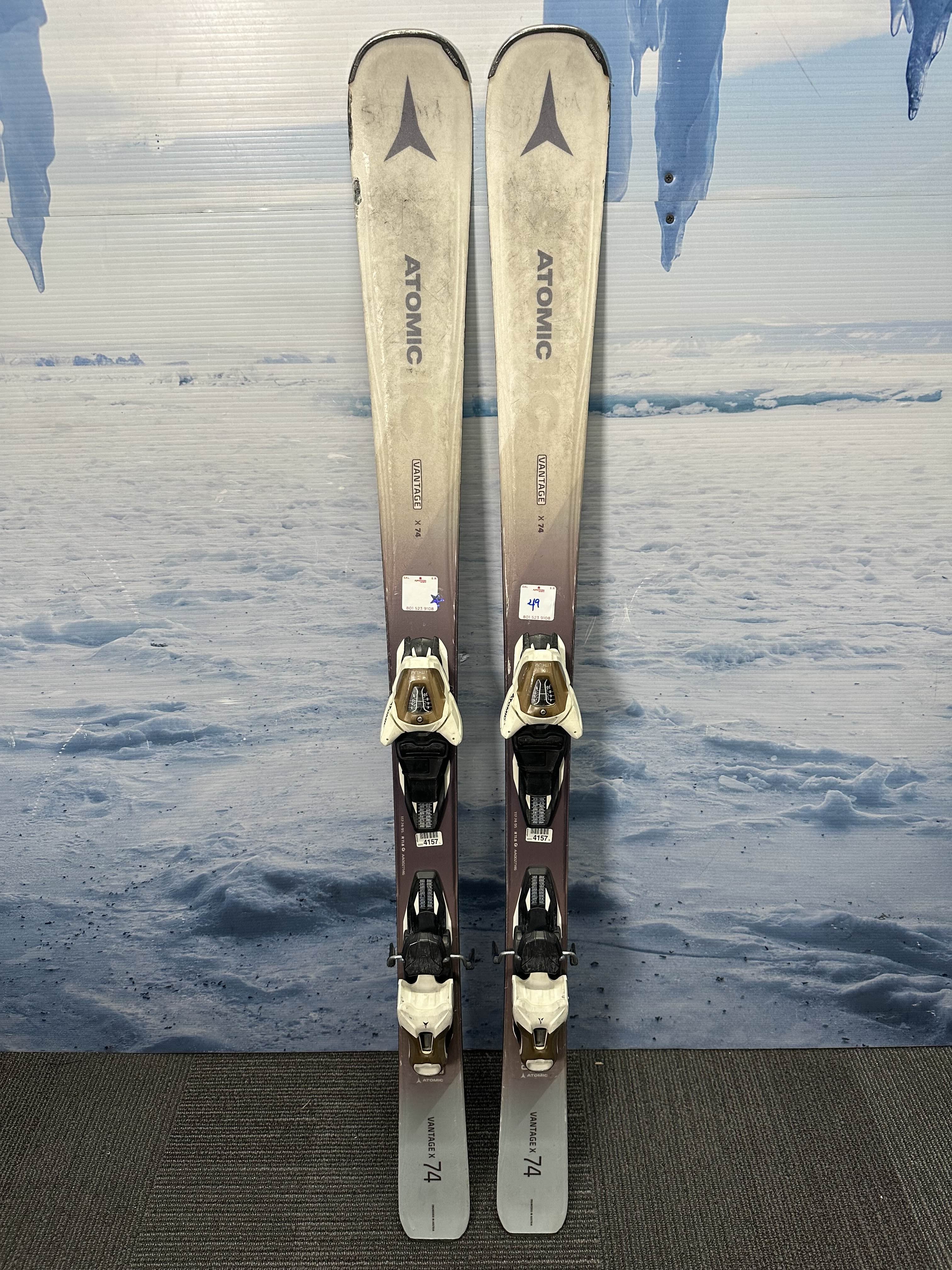 Used Atomic Vantage 140cm w/ Atomic Lithium 10 Bindings