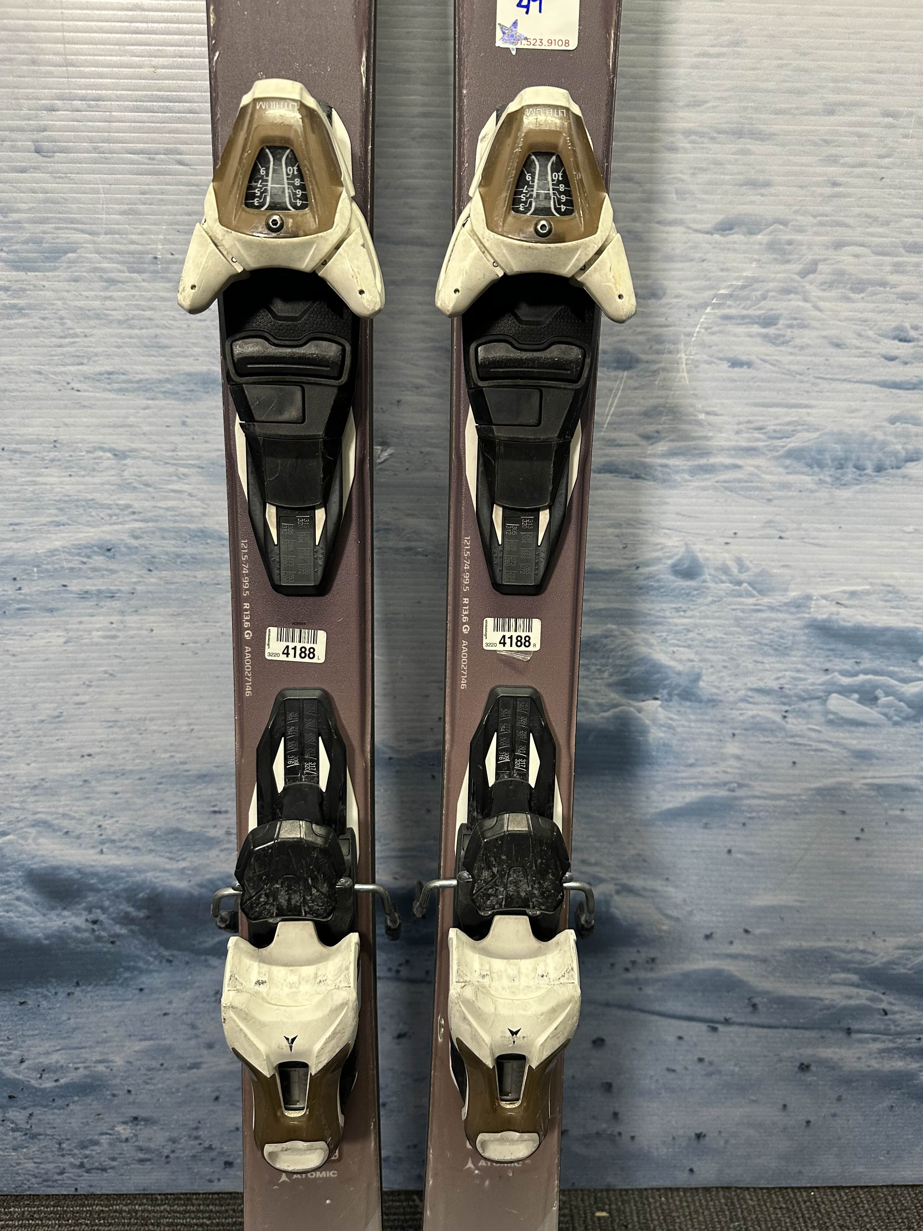 Used Atomic Vantage 158cm w/ Atomic Lithium 10 Bindings