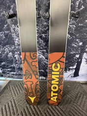 Atomic Bent Chetler 90 175cm Skis w/ ATOMIC NR Strive 13 GW ATO Demo Binding - New 2027